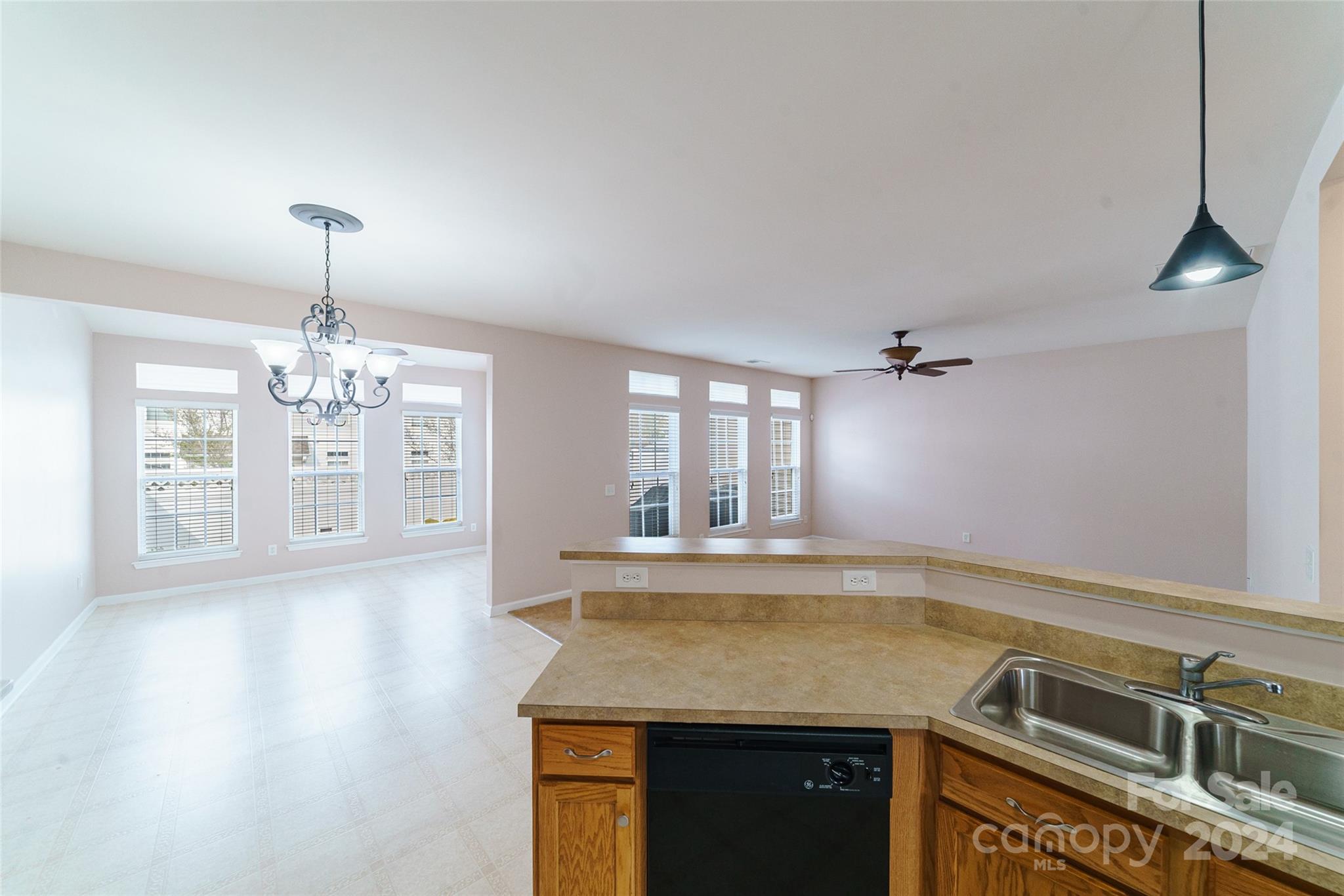 Autumn Cove At Lake Wylie - Residential