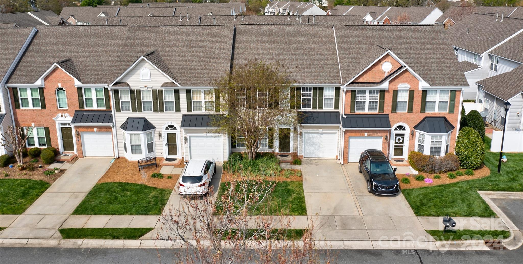 Autumn Cove At Lake Wylie - Residential