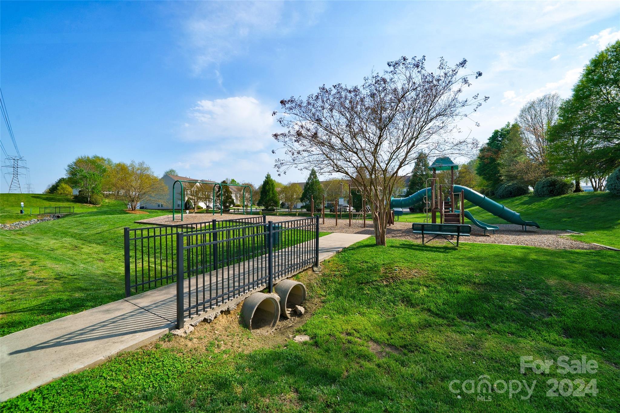 Autumn Cove At Lake Wylie - Residential