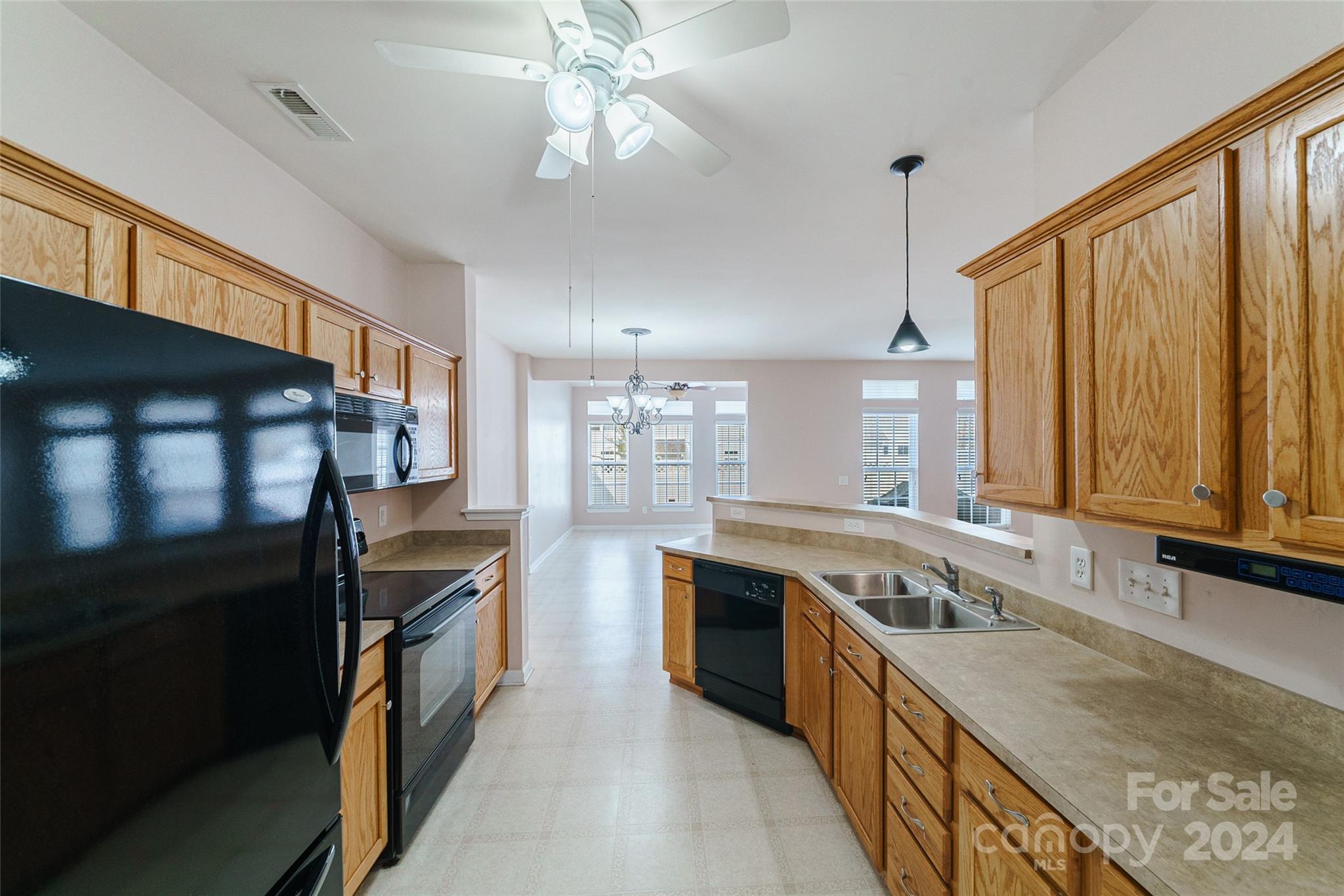 Autumn Cove At Lake Wylie - Residential