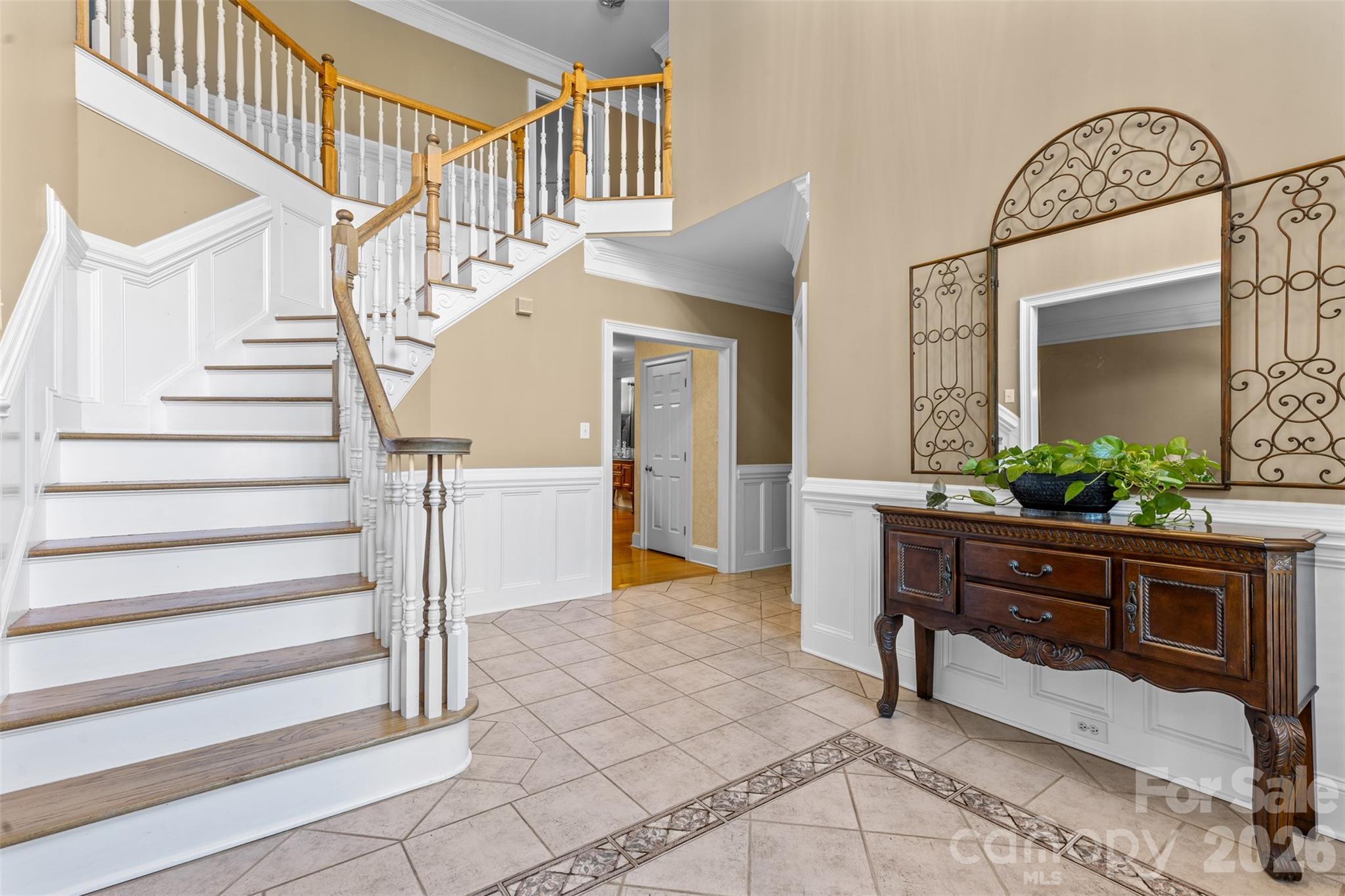 6041 Bluebird Hill Lane