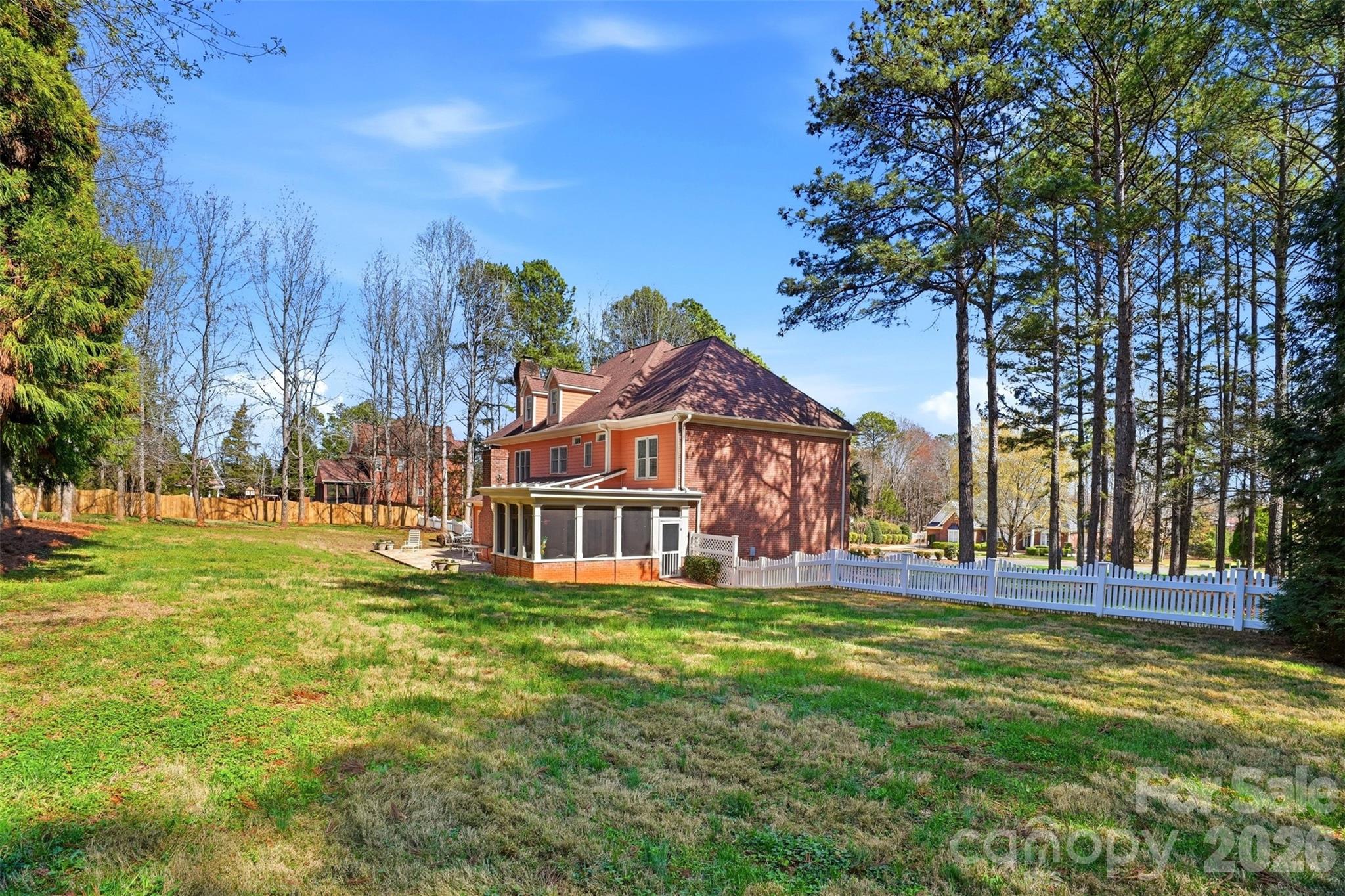 Weddington Hills - Residential