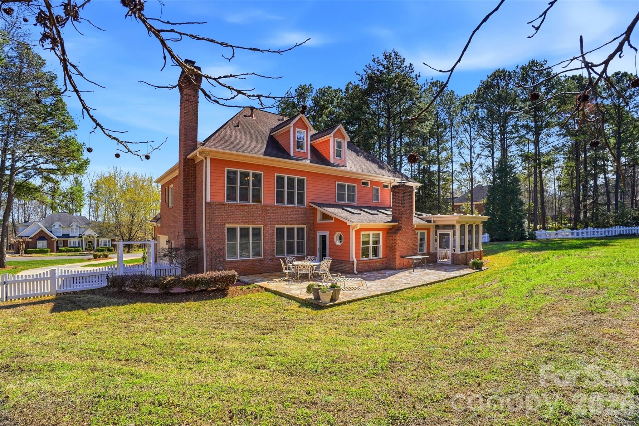 Weddington Hills - Residential