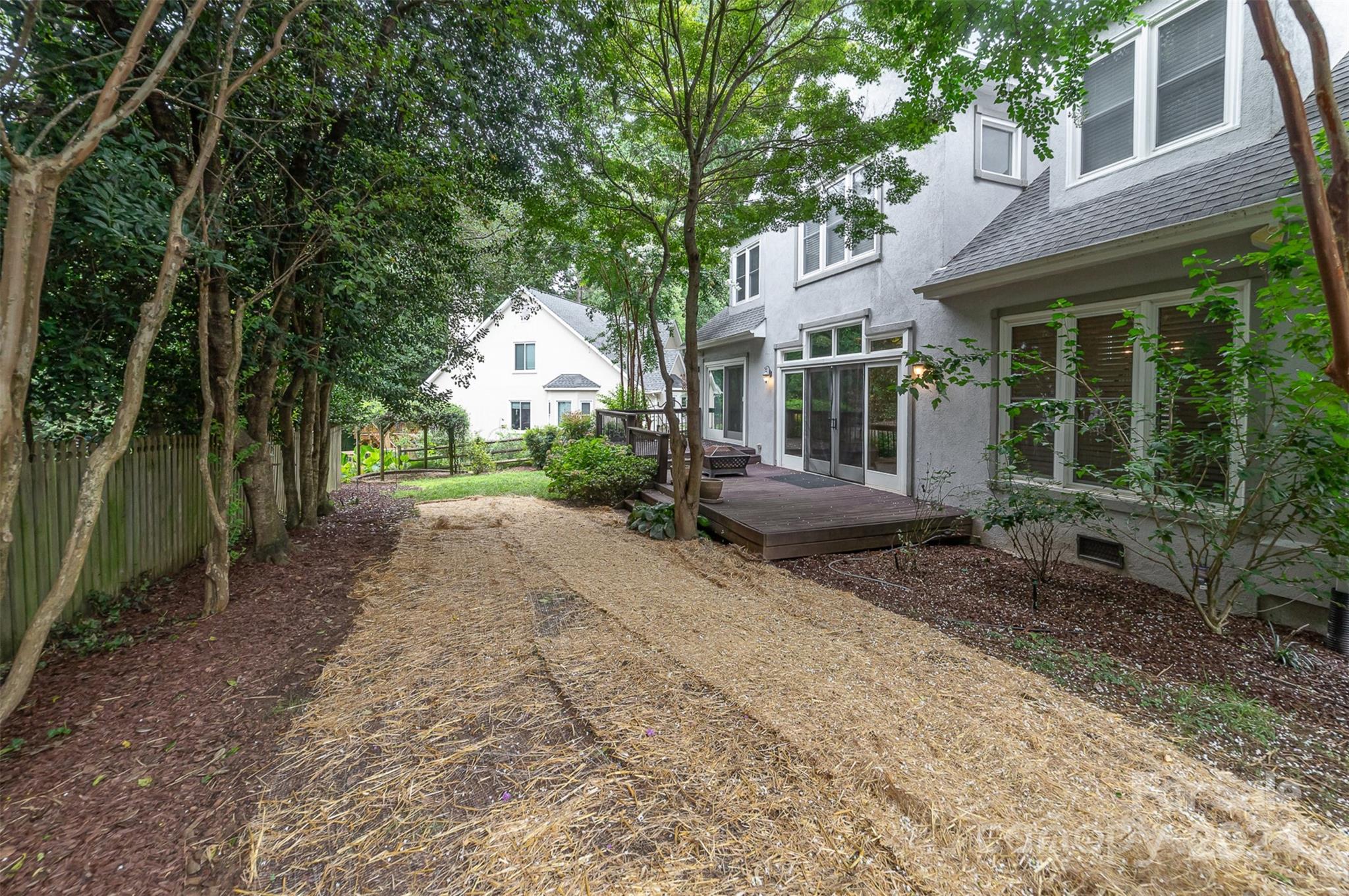 Blue Stone Harbor - Residential