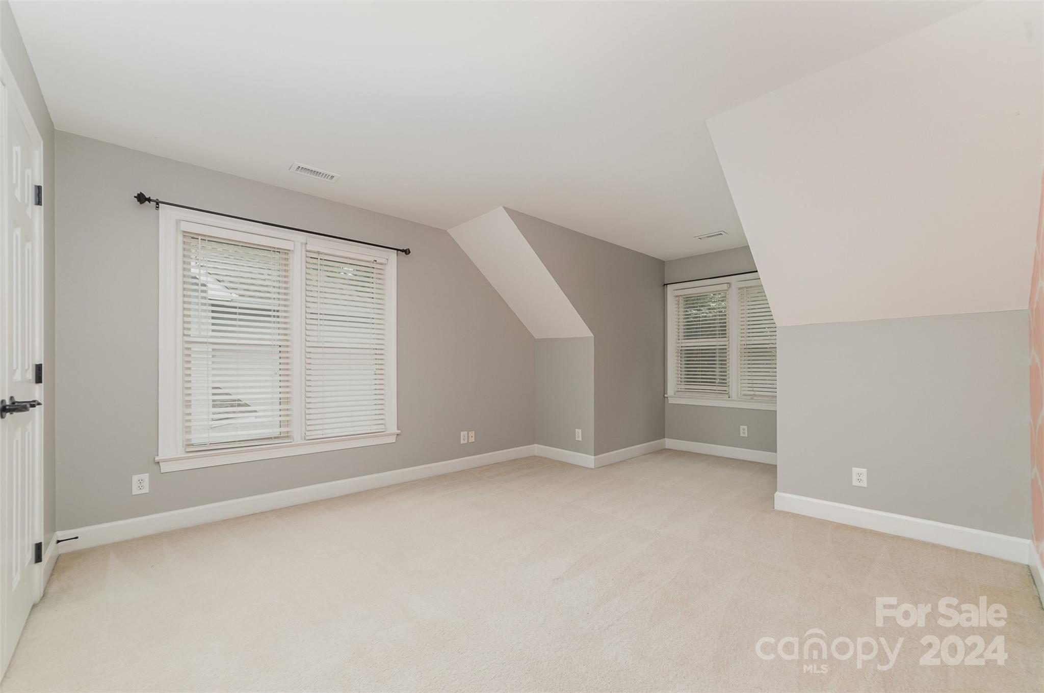 Blue Stone Harbor - Residential