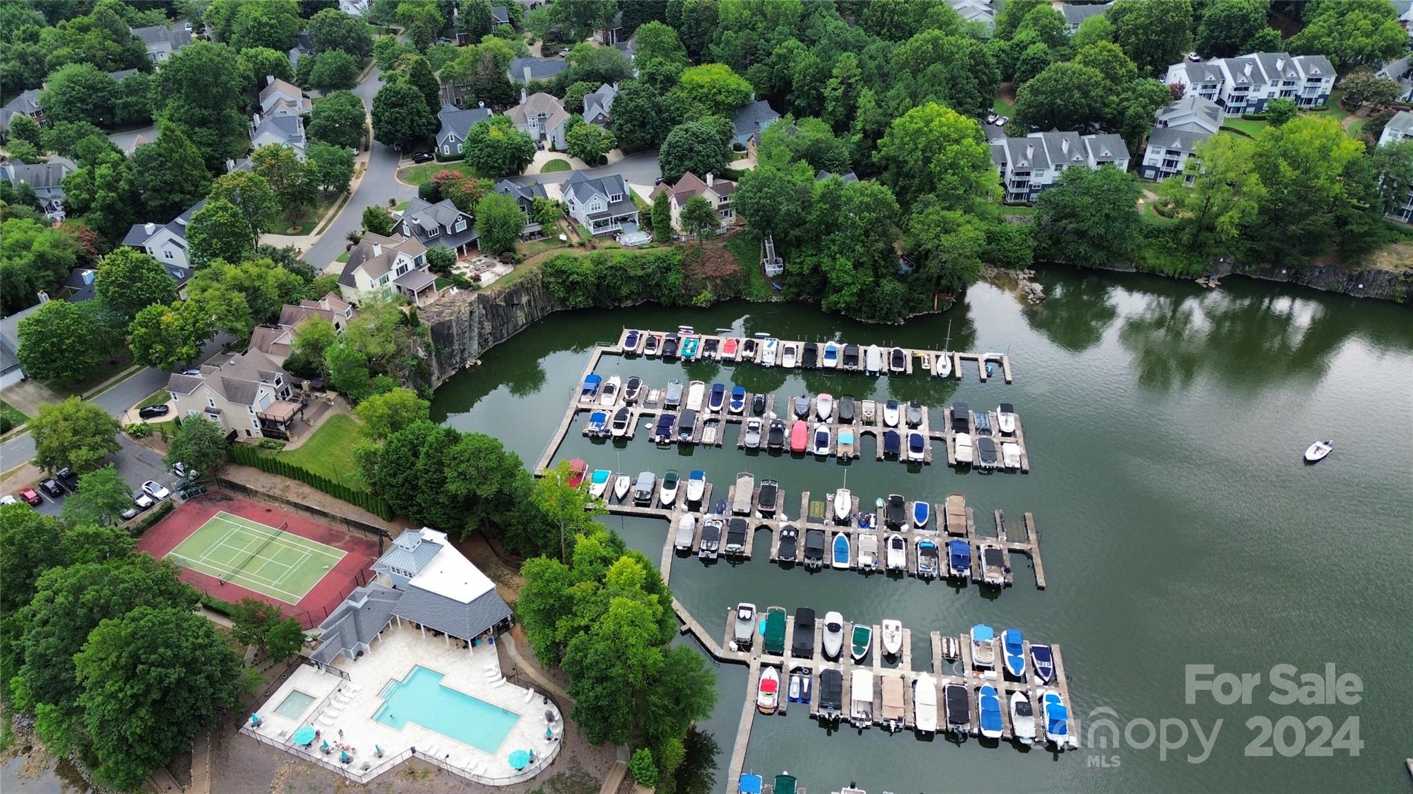 Blue Stone Harbor - Residential