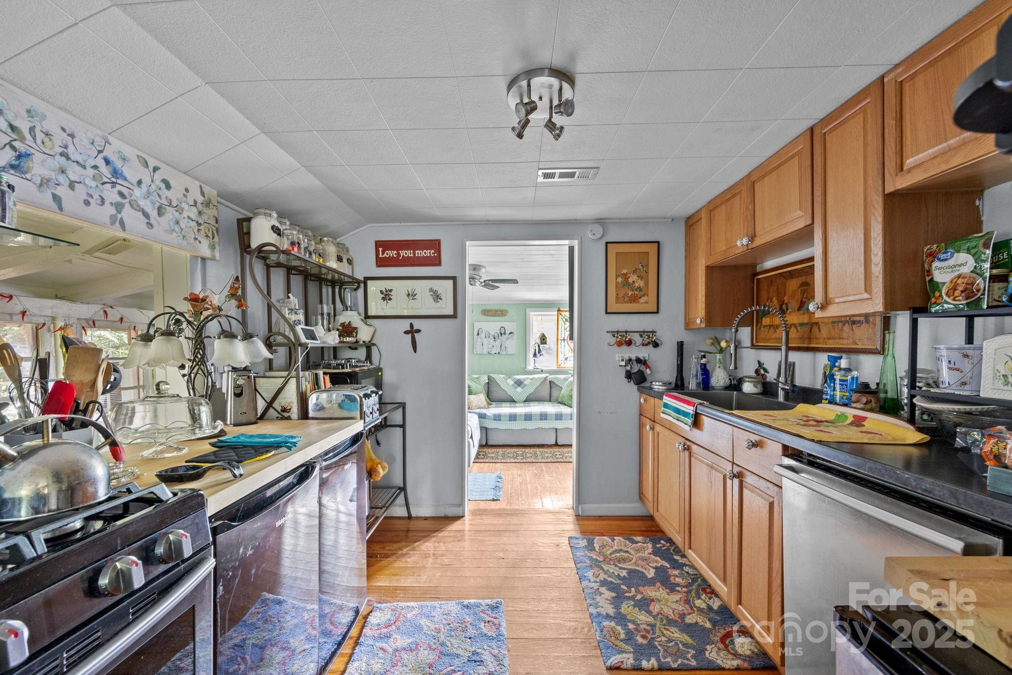 Forest Hills - Residential