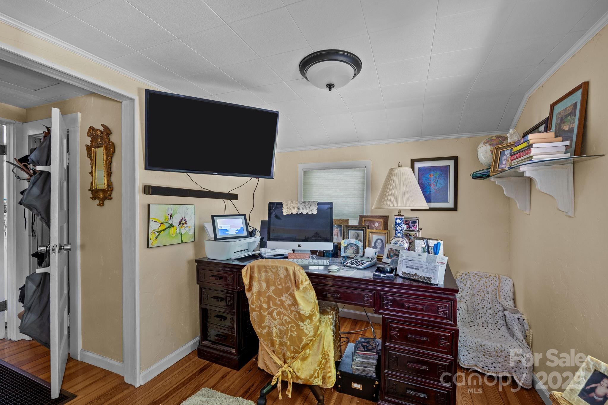 Forest Hills - Residential