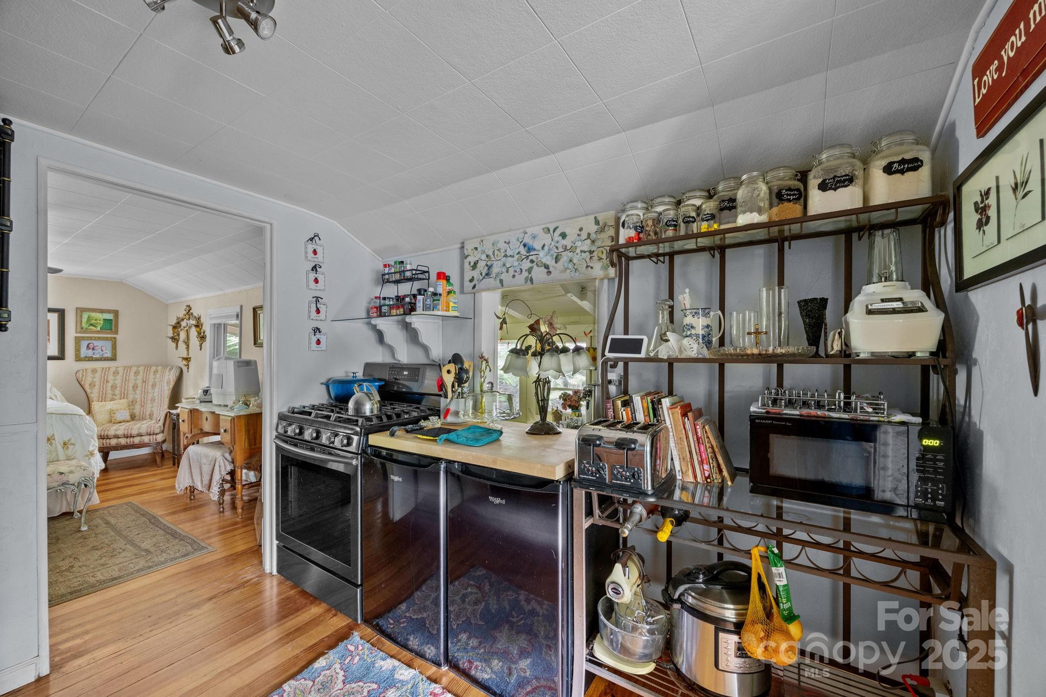 Forest Hills - Residential