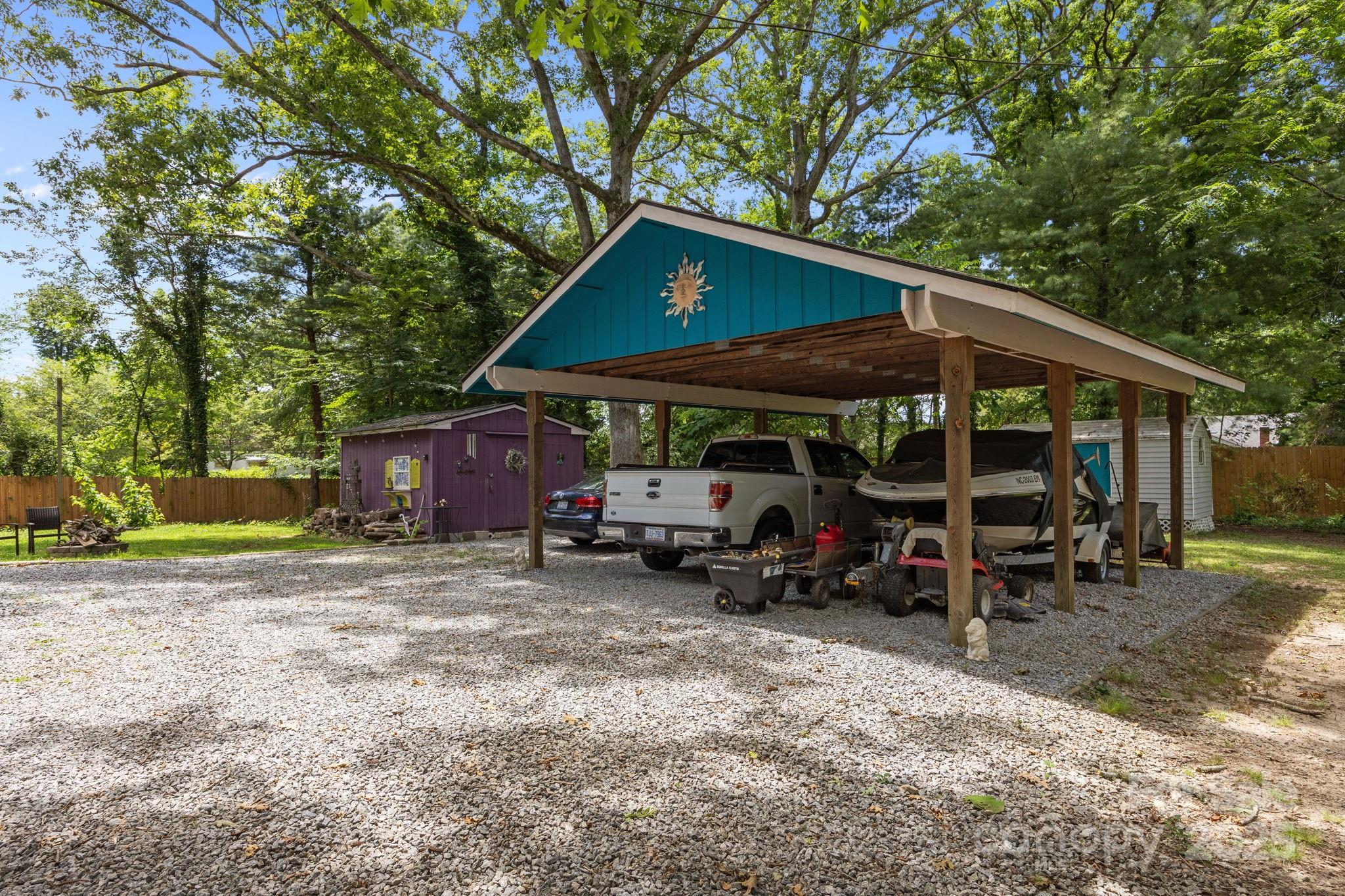 Forest Hills - Residential