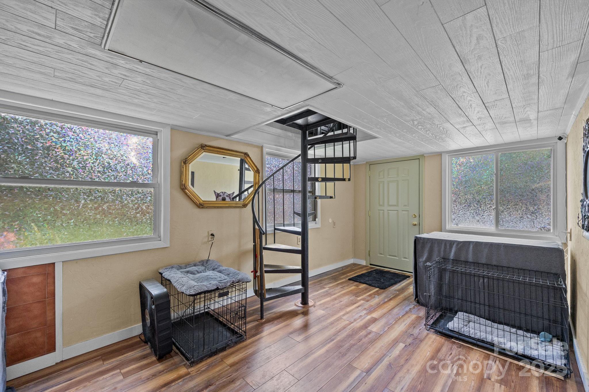 Forest Hills - Residential