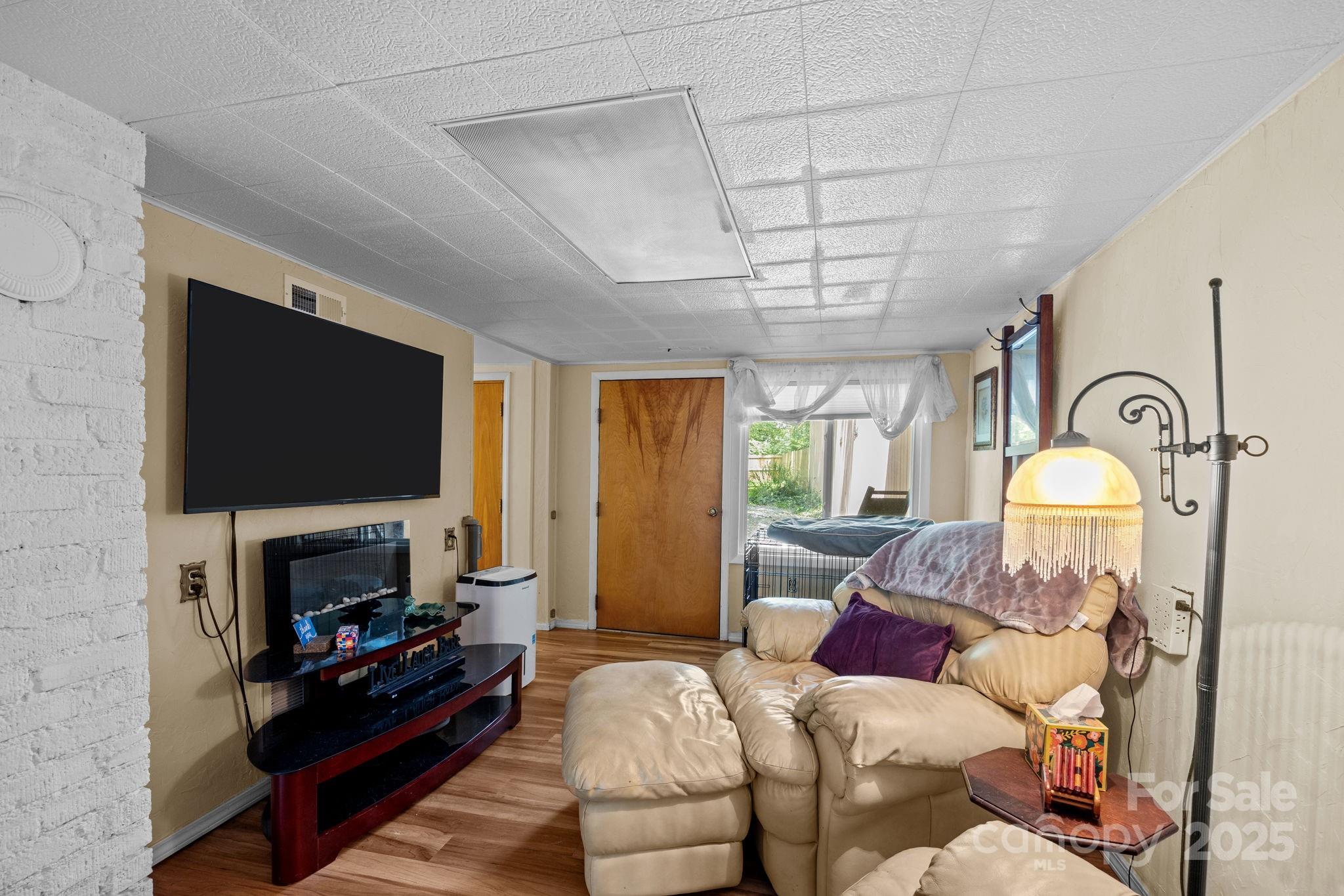 Forest Hills - Residential