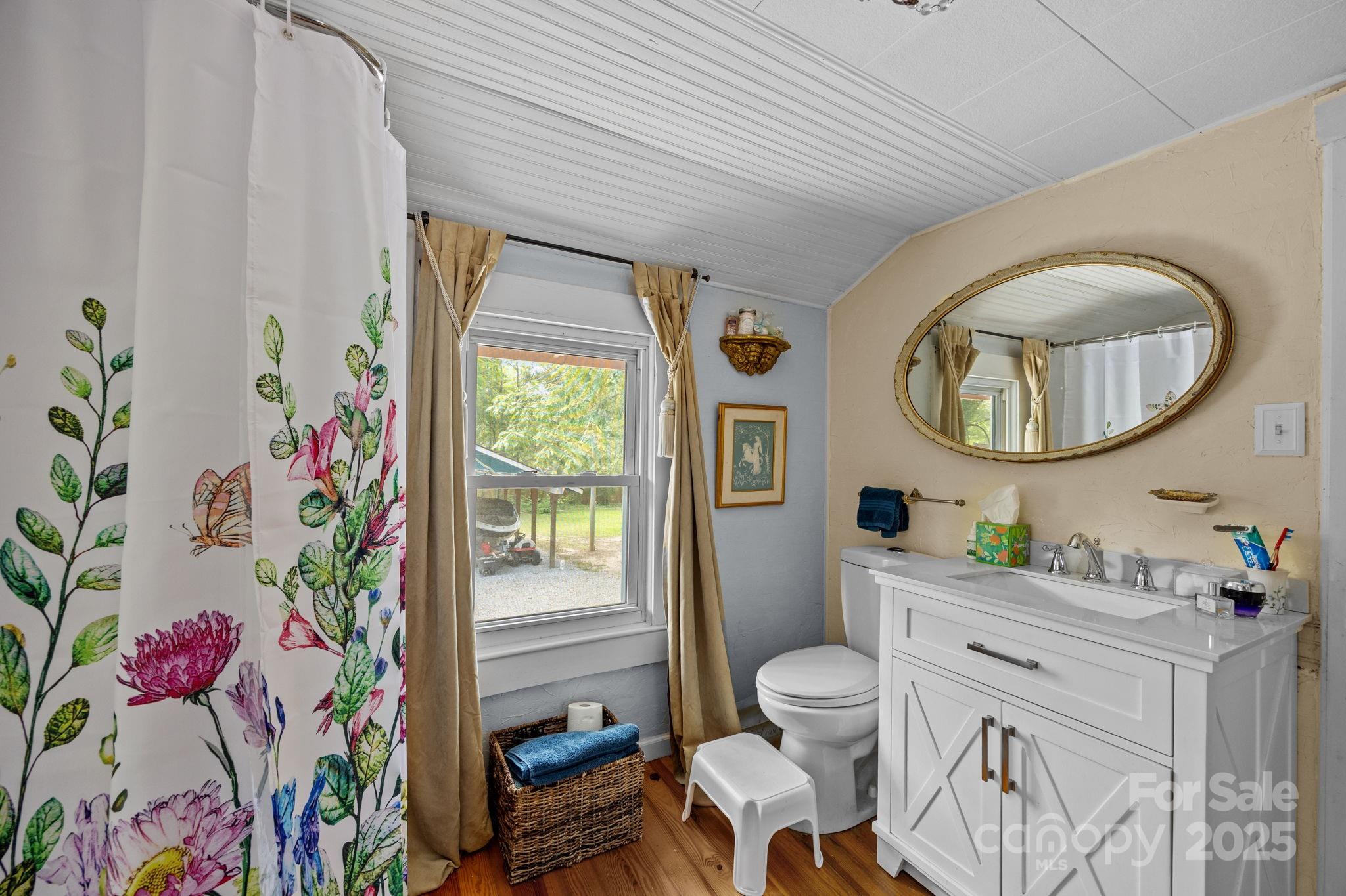 Forest Hills - Residential