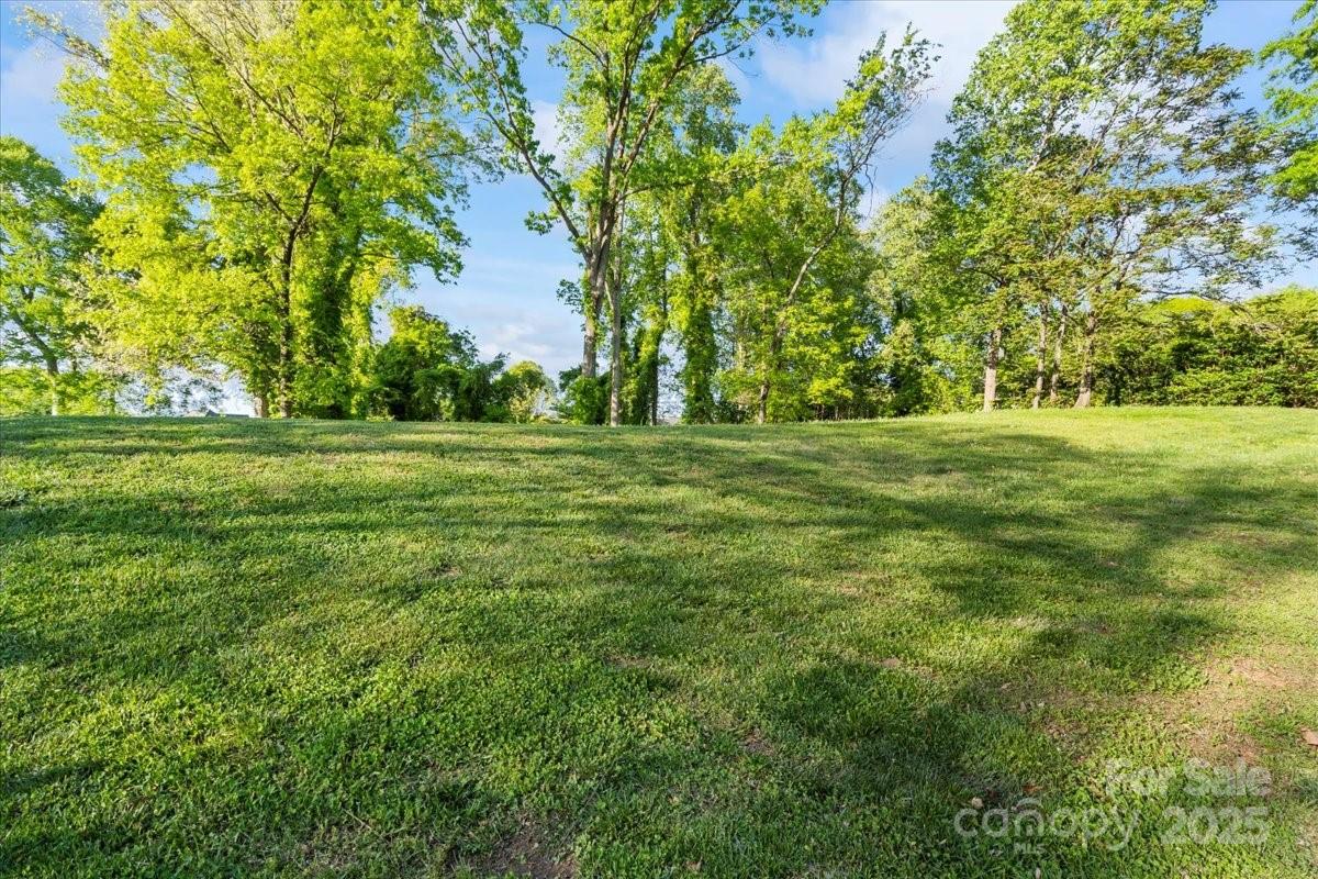 1618 Heatherloch Drive