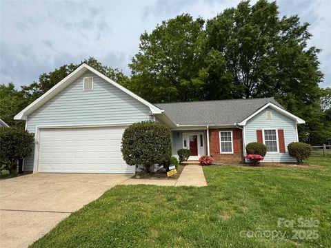 2504 Faircroft Way Monroe NC 28110