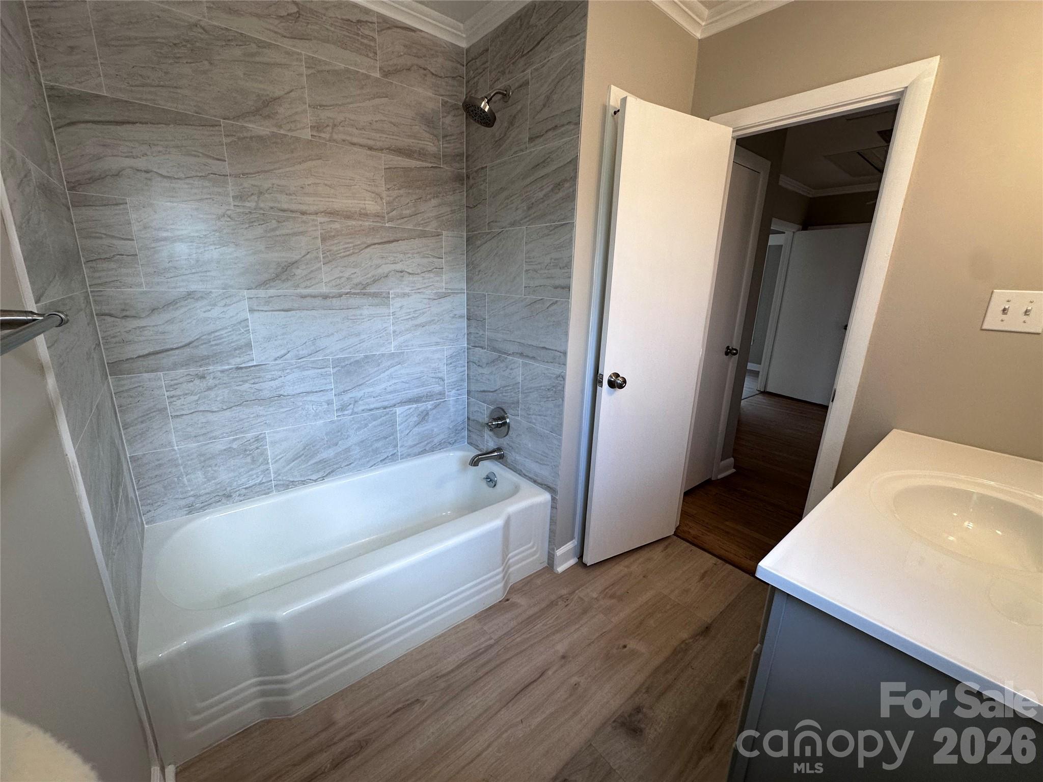 CAROLINA ALUMINUM COMPANY - Residential