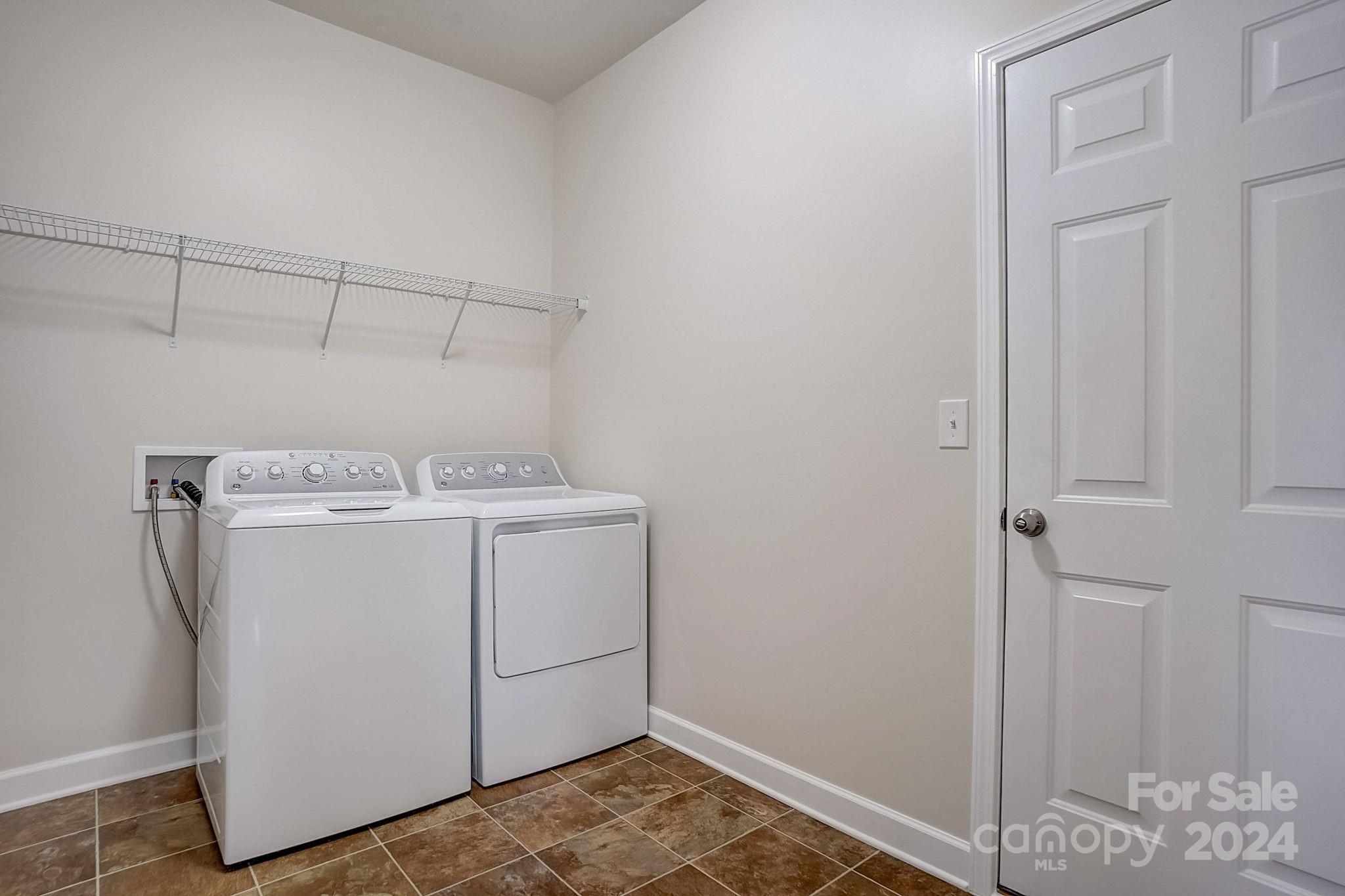 Lake Ridge - Residential