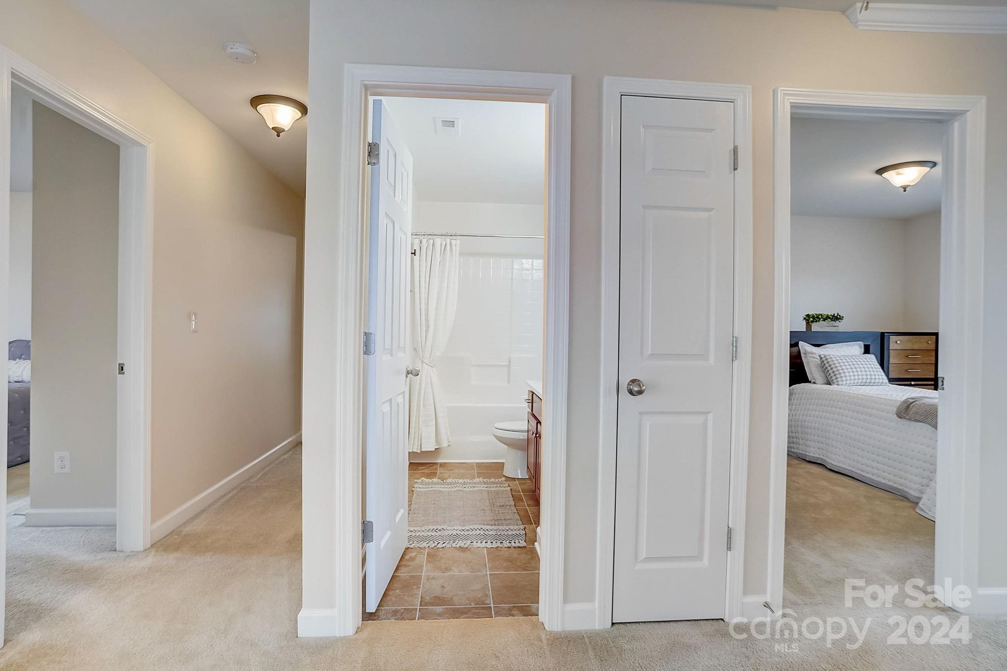 Lake Ridge - Residential