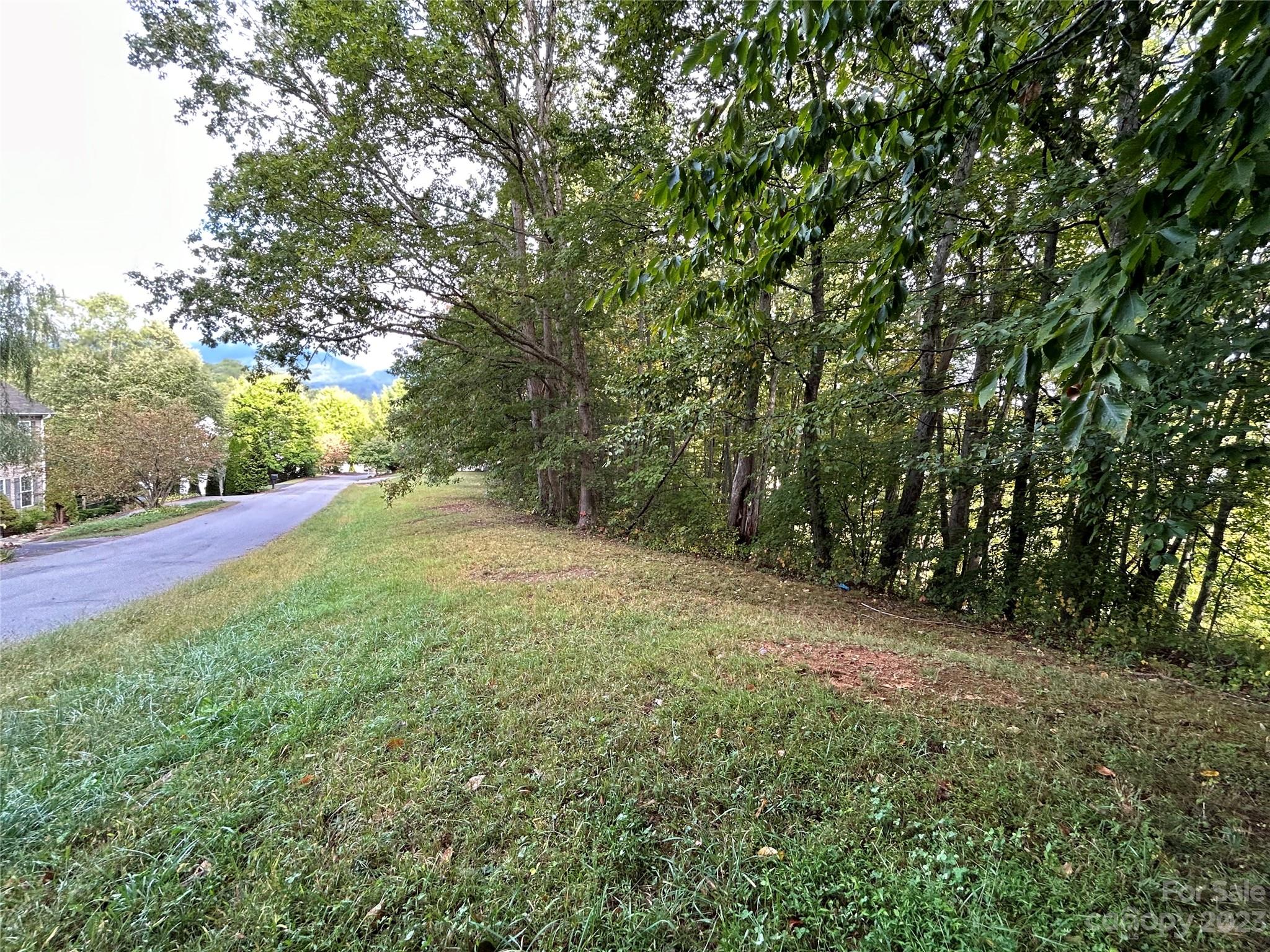 Lindon Cove Crossing - Land