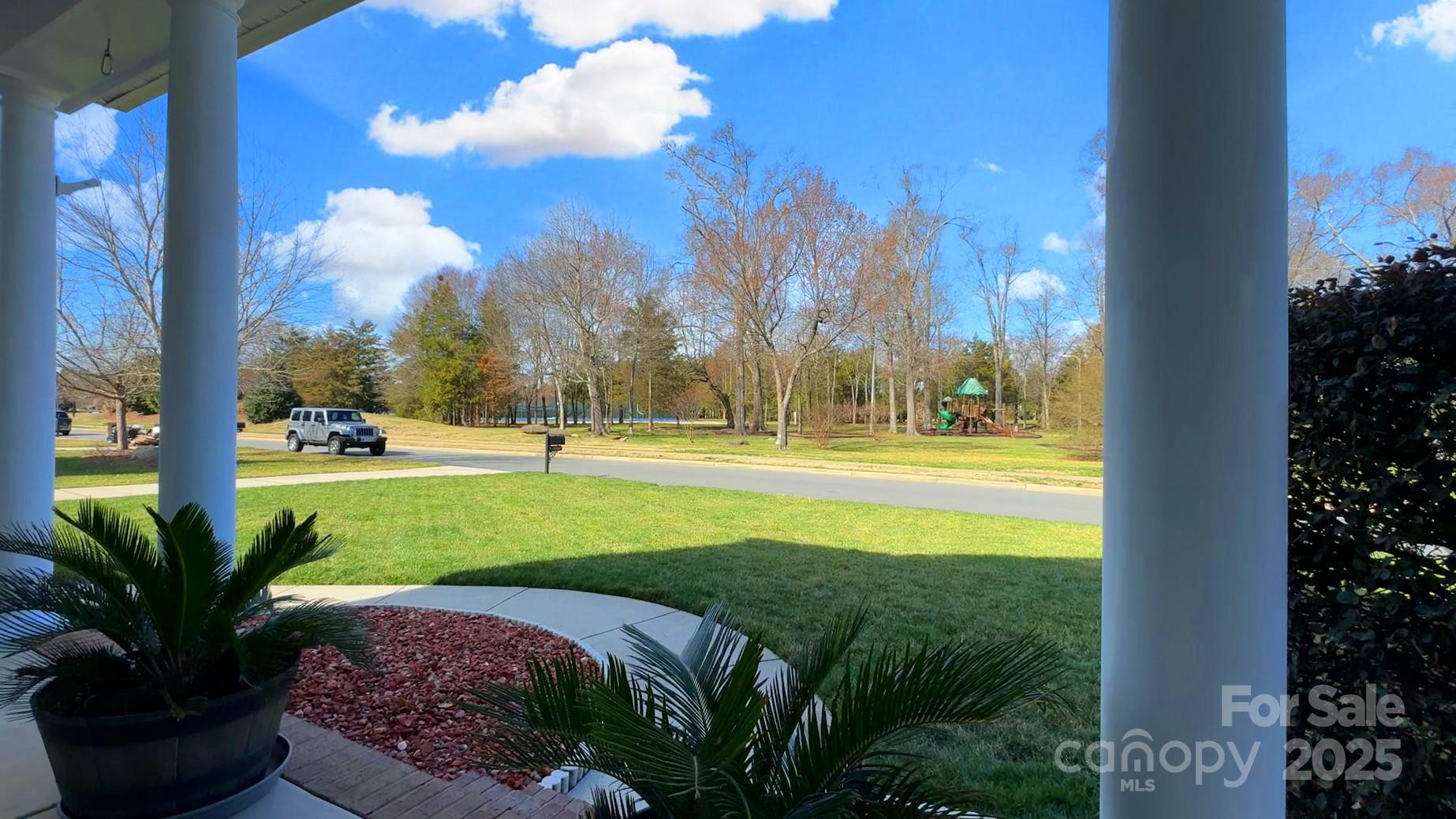 Brandon Oaks - Residential