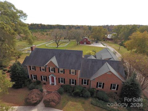 A home in Fort Mill