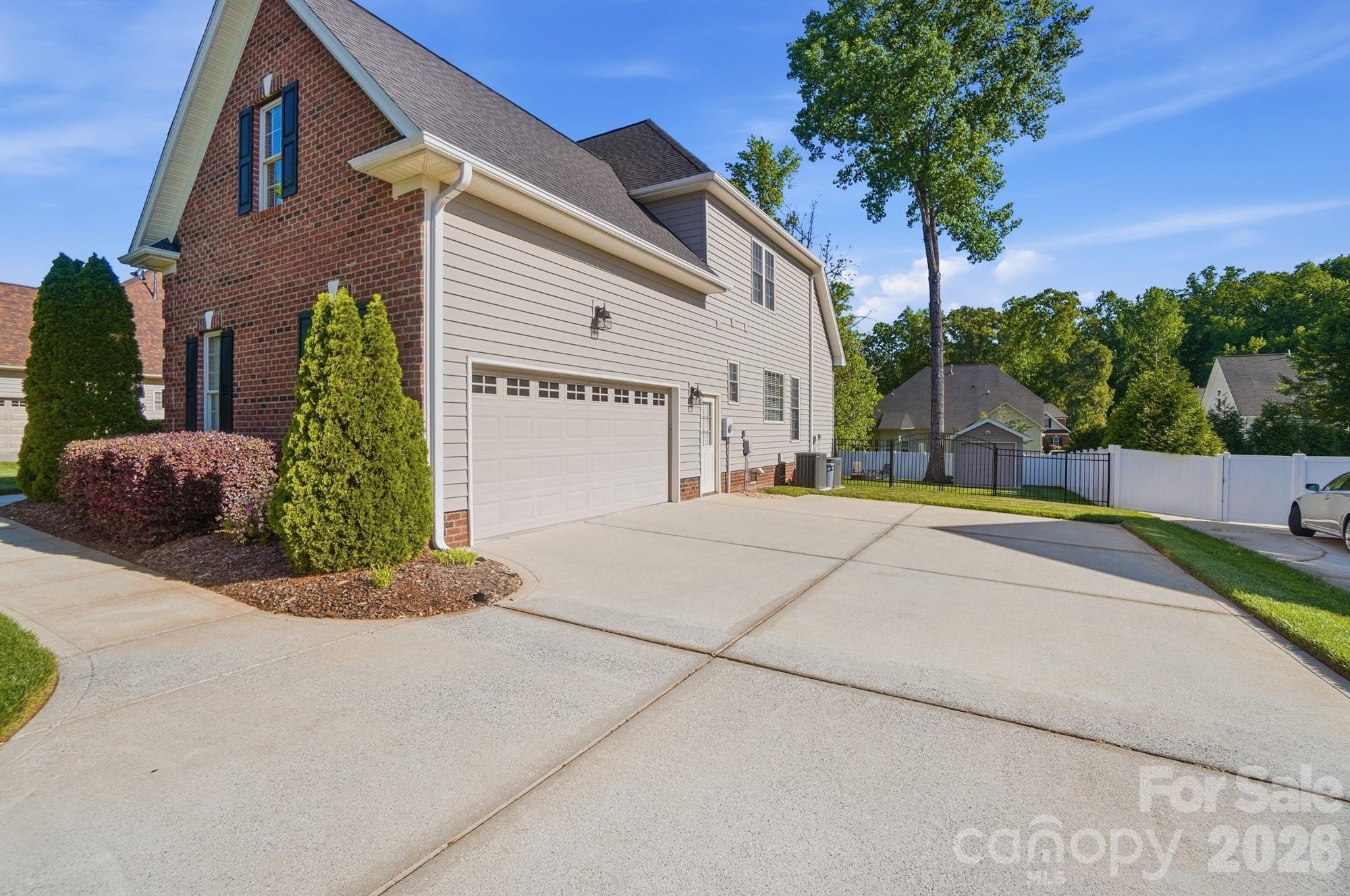 Rhynes Estate - Residential