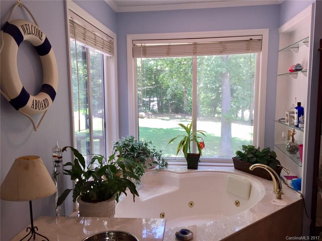 The Lake Villas - Residential