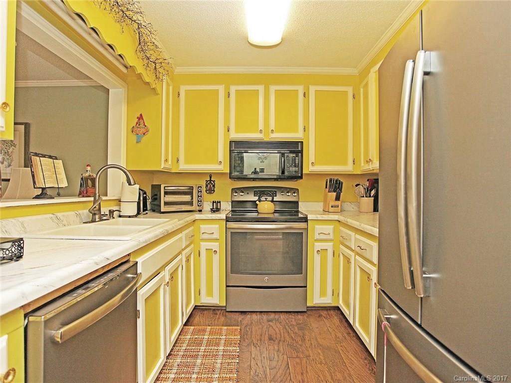 The Lake Villas - Residential