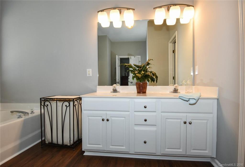 Mitchell Glen - Residential