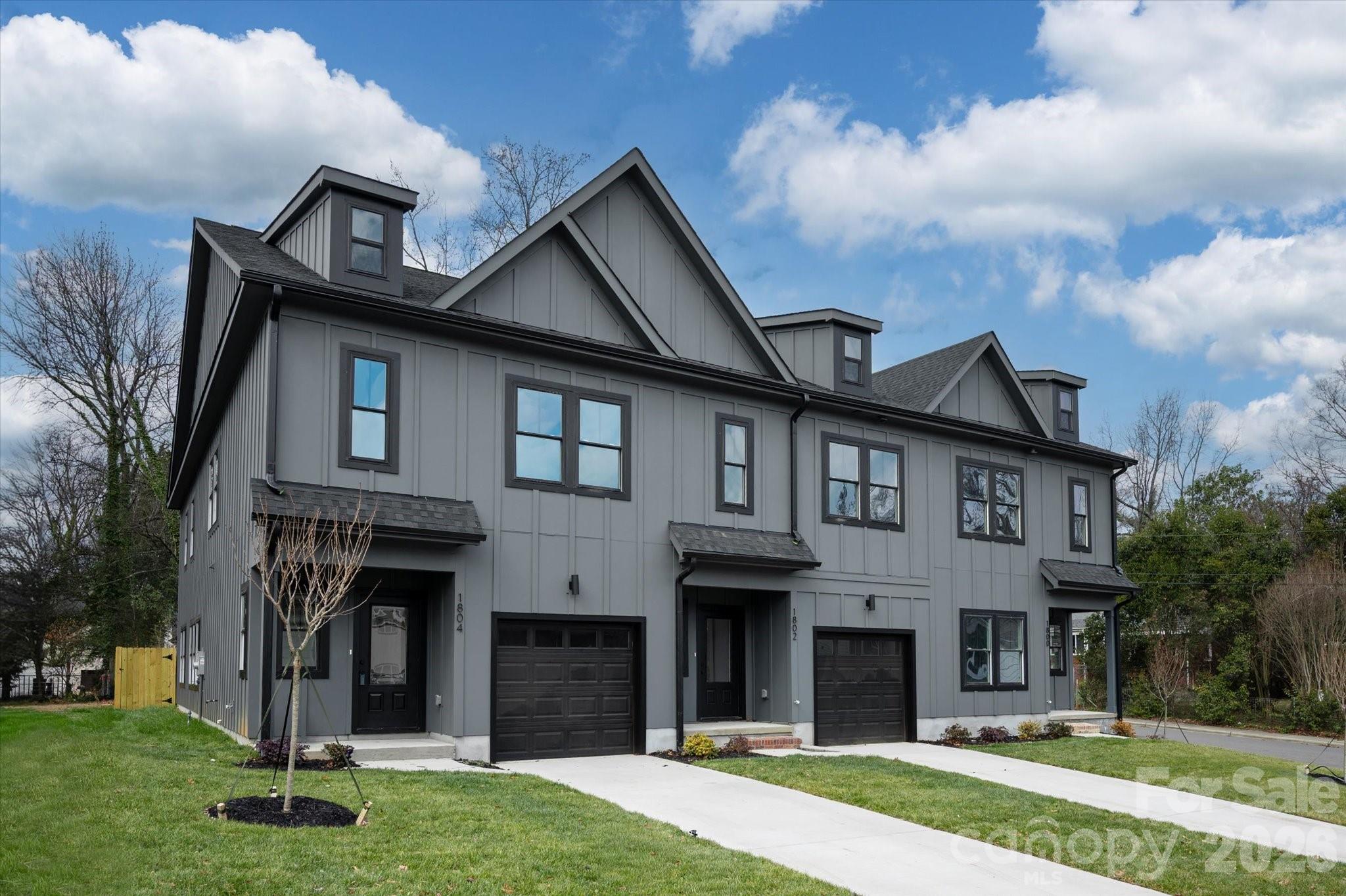 Oaklawn Park - Residential