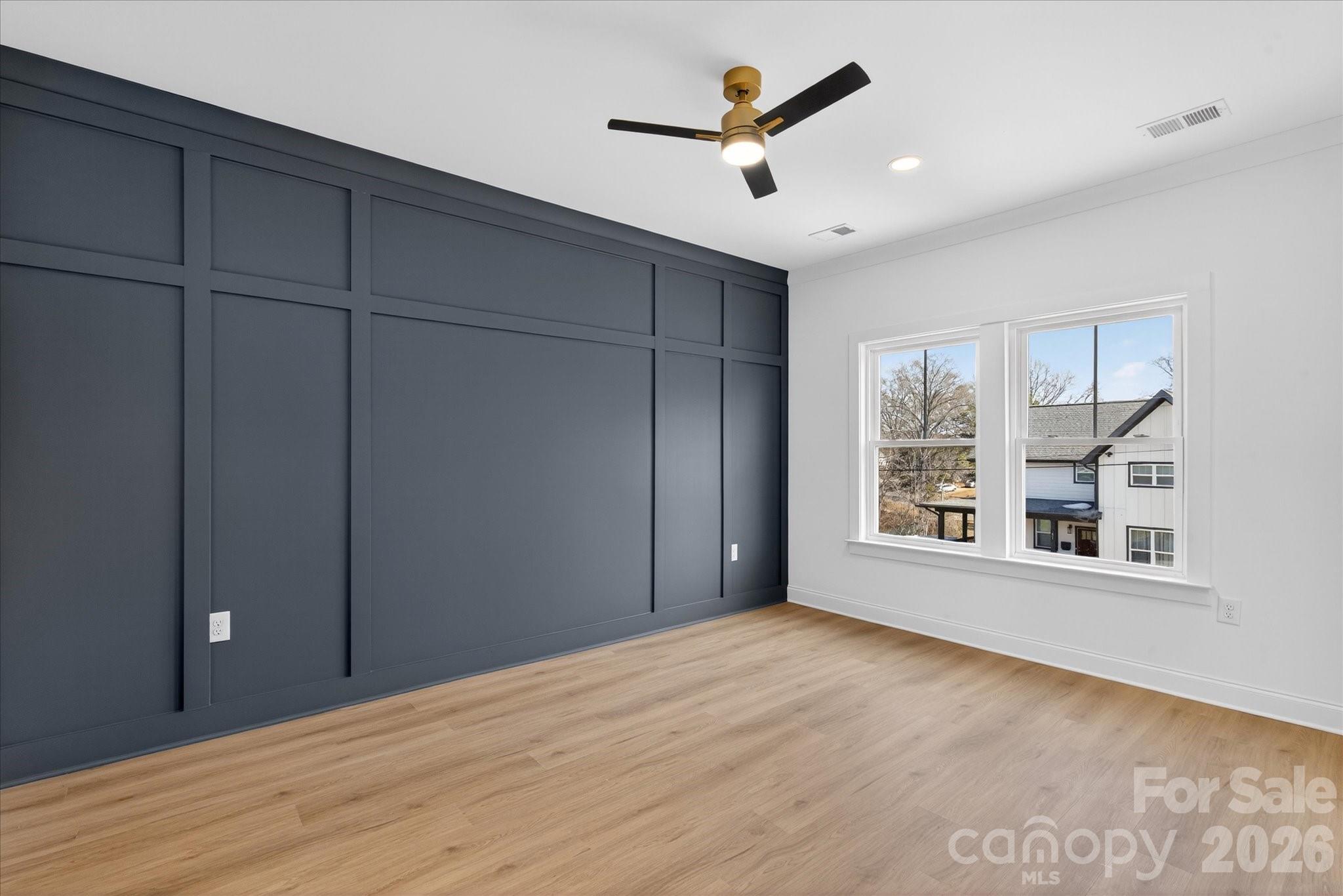 Oaklawn Park - Residential