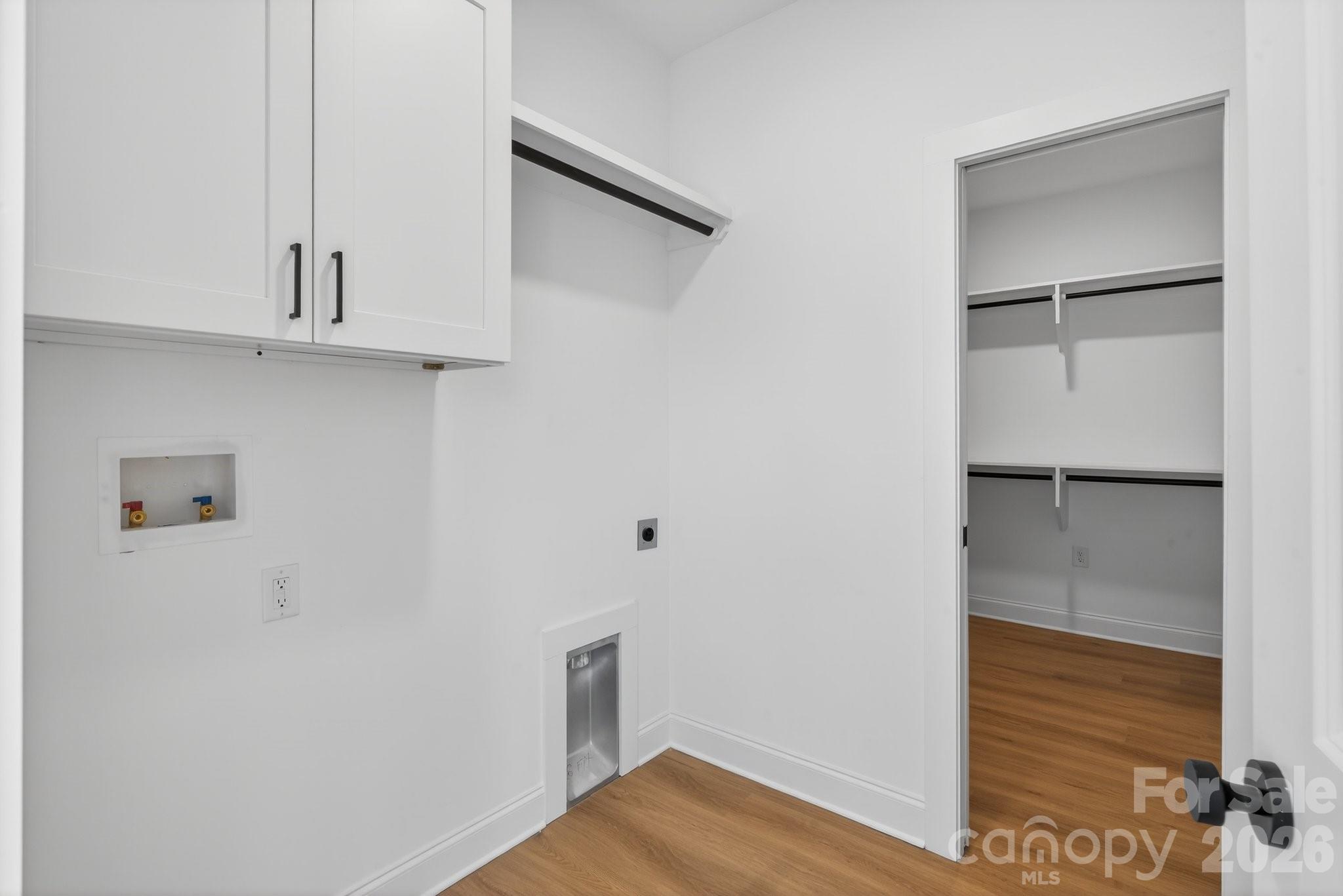 Oaklawn Park - Residential