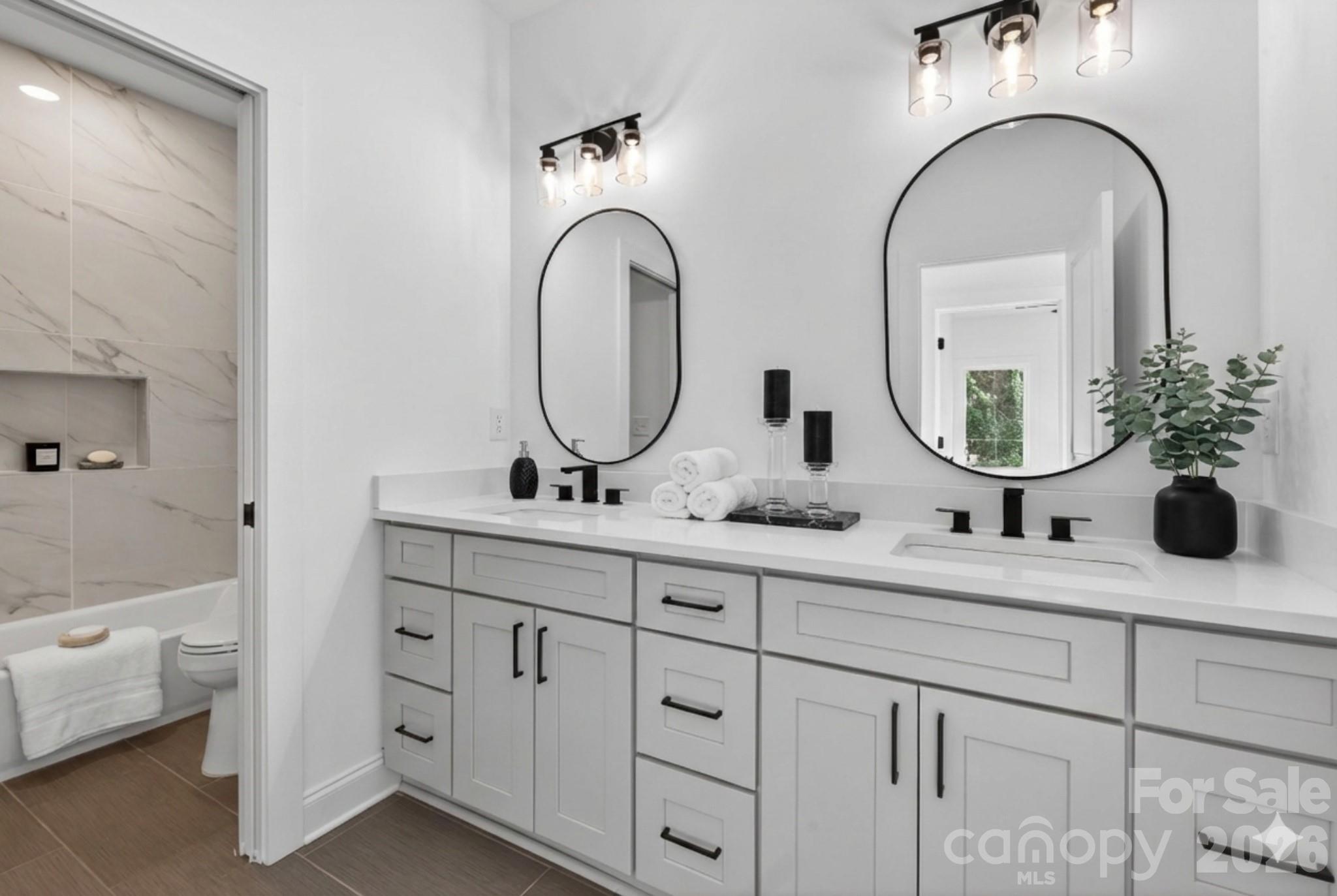 Oaklawn Park - Residential