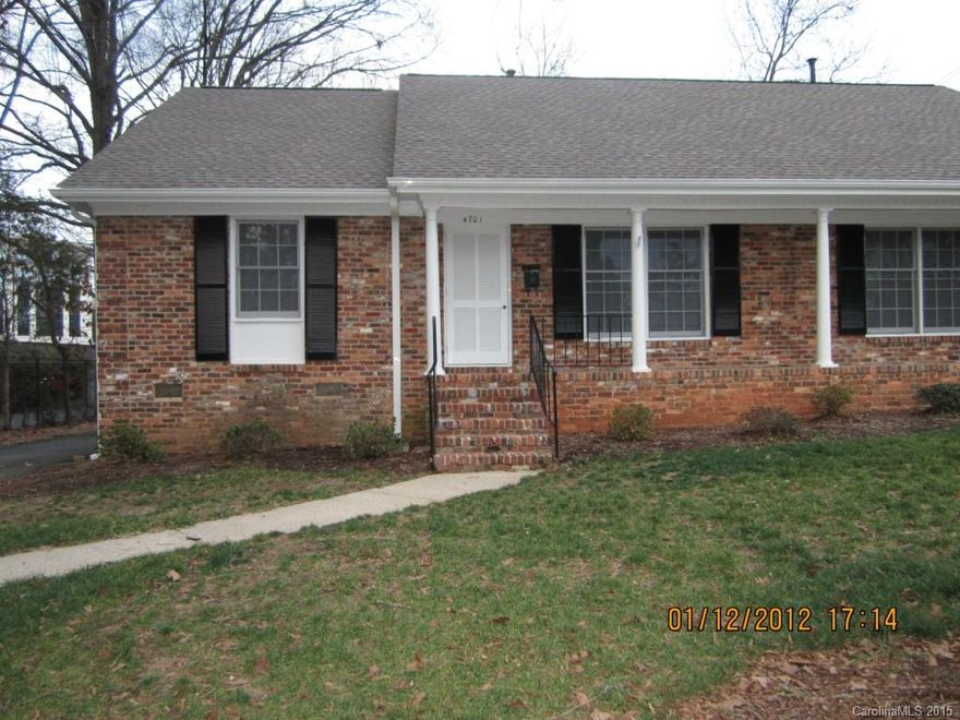 Upgraded duplex on cul-de-sac in quiet neighborhood close to SouthPark.  Wood floors throughout.  Both sides (4701 & 4703) are available.