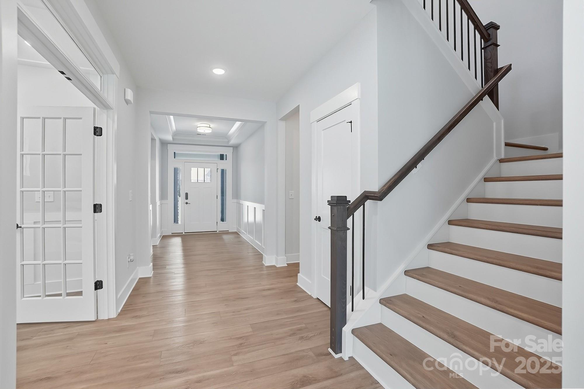 125 S Prestwick Way
