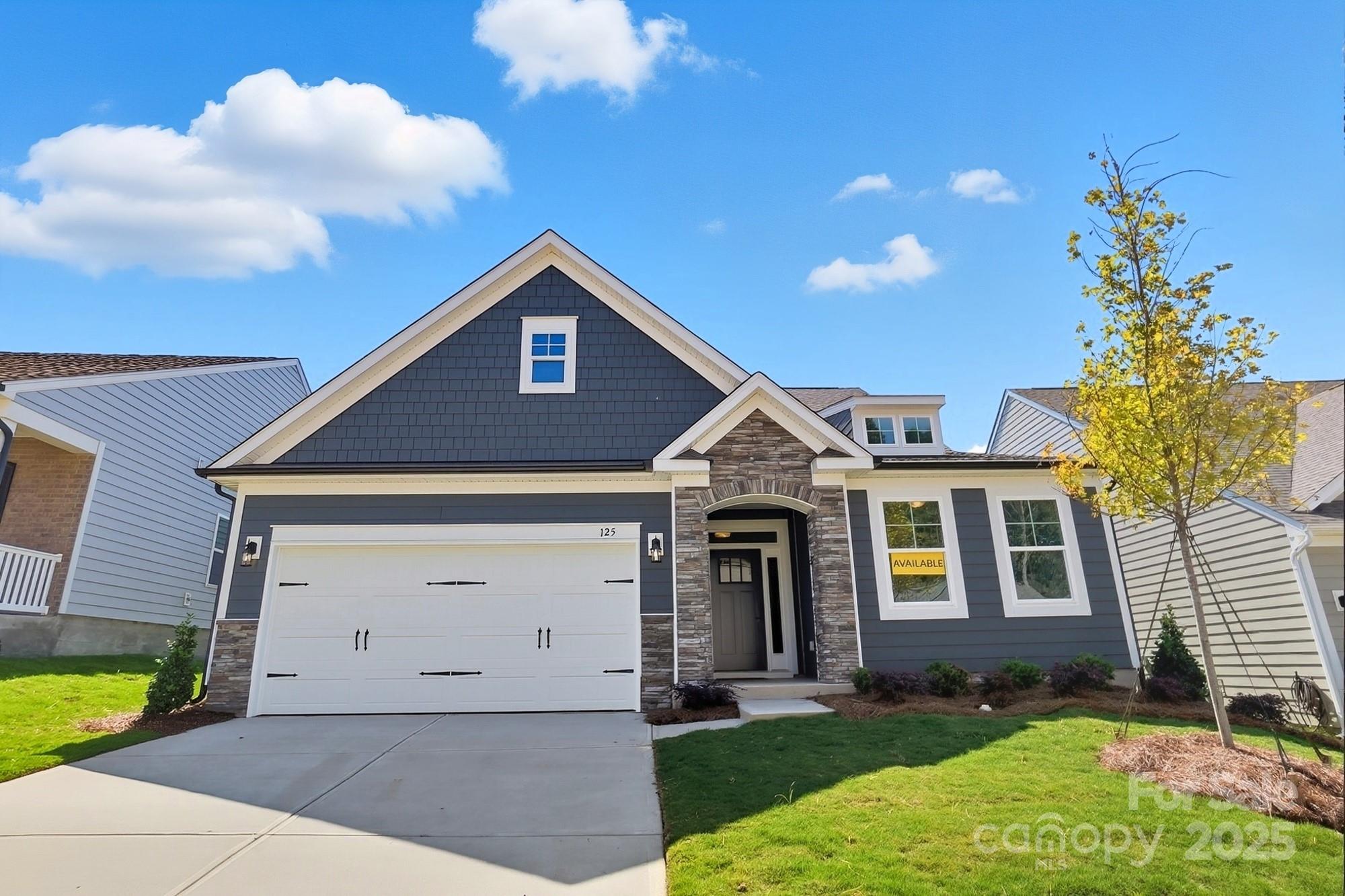 125 S Prestwick Way