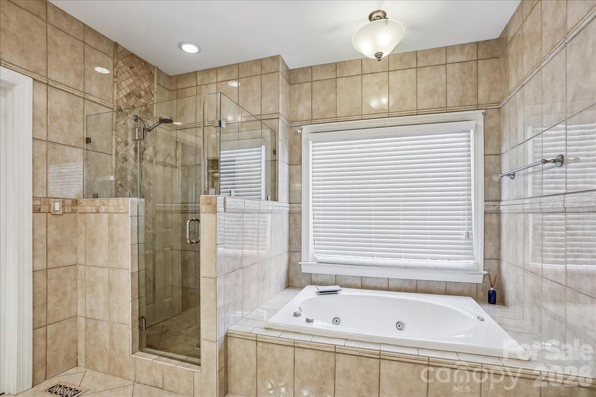 Providence Arbours - Residential