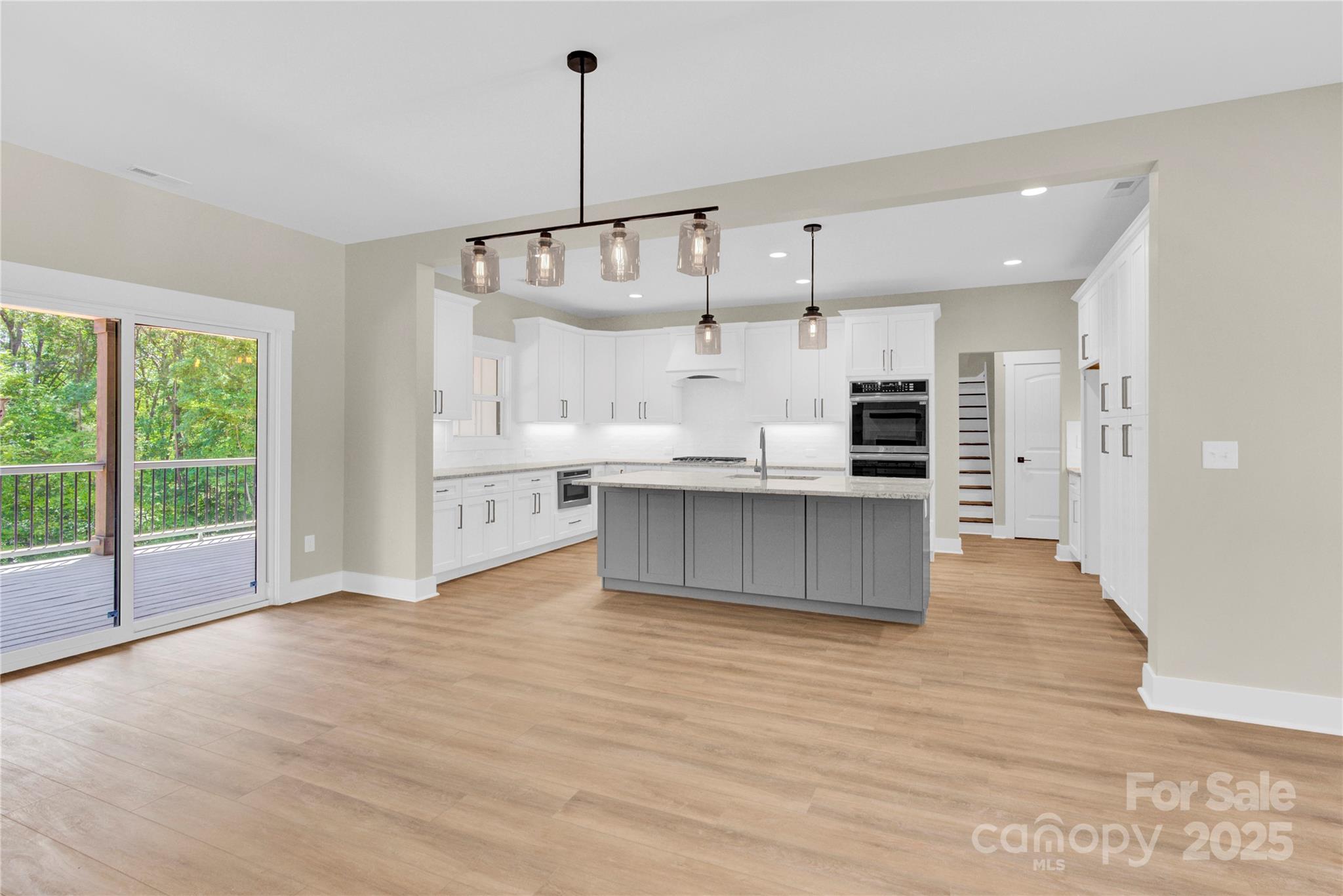 River Oaks Landings - Residential