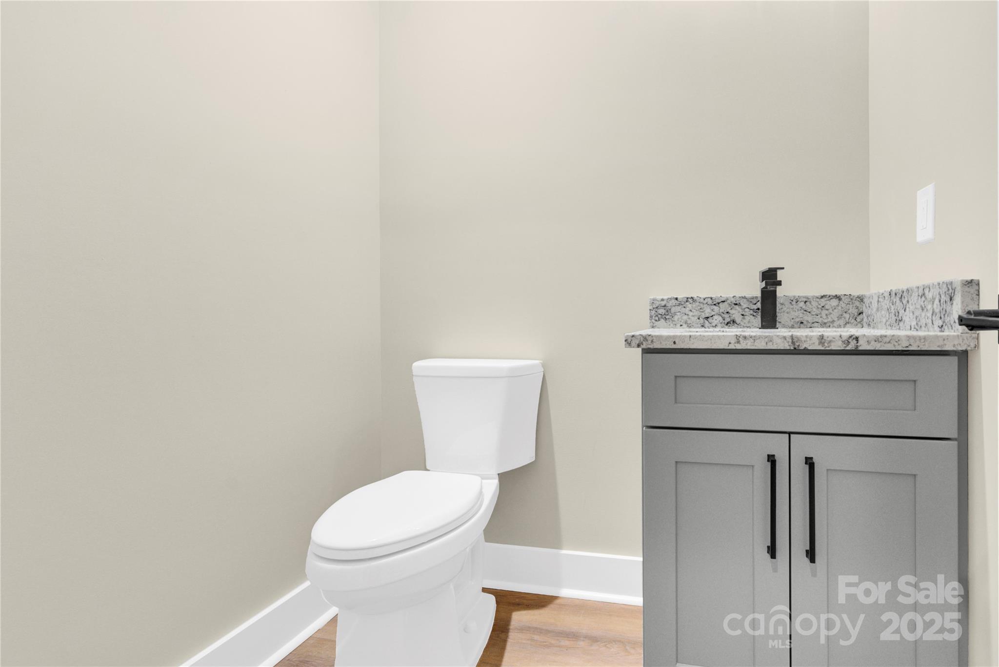 River Oaks Landings - Residential