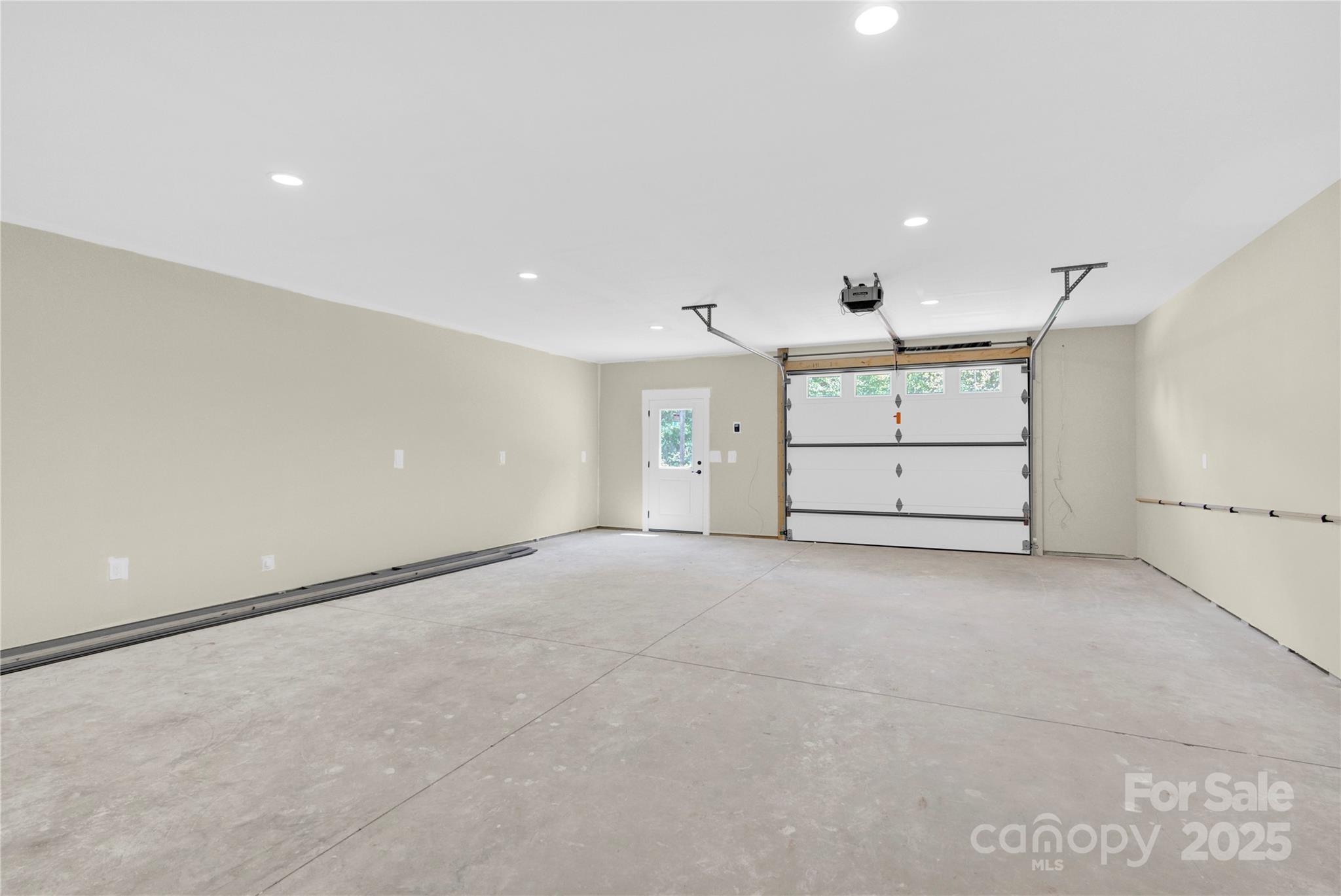 River Oaks Landings - Residential