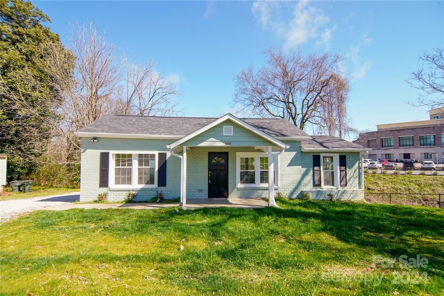 Welcome to your dream home in York's vibrant historic district! Built in 1959 and renovated in 2023, this gem features 3 beds, 2 baths, a back deck, and upgraded amenities. With new PEX plumbing, new flooring, new roof, new HVAC, and new electrical system, this home offers modern comfort. Freshly painted inside and out, it boasts new windows, blown attic insulation, and insulation in walls and floors for energy efficiency. The property, gutted to the studs, promises quality construction. Enjoy the tranquility of the back deck and the convenience of being walking distance to restaurants, coffee shops, and a baseball field. This is the perfect blend of historic charm and modern living.