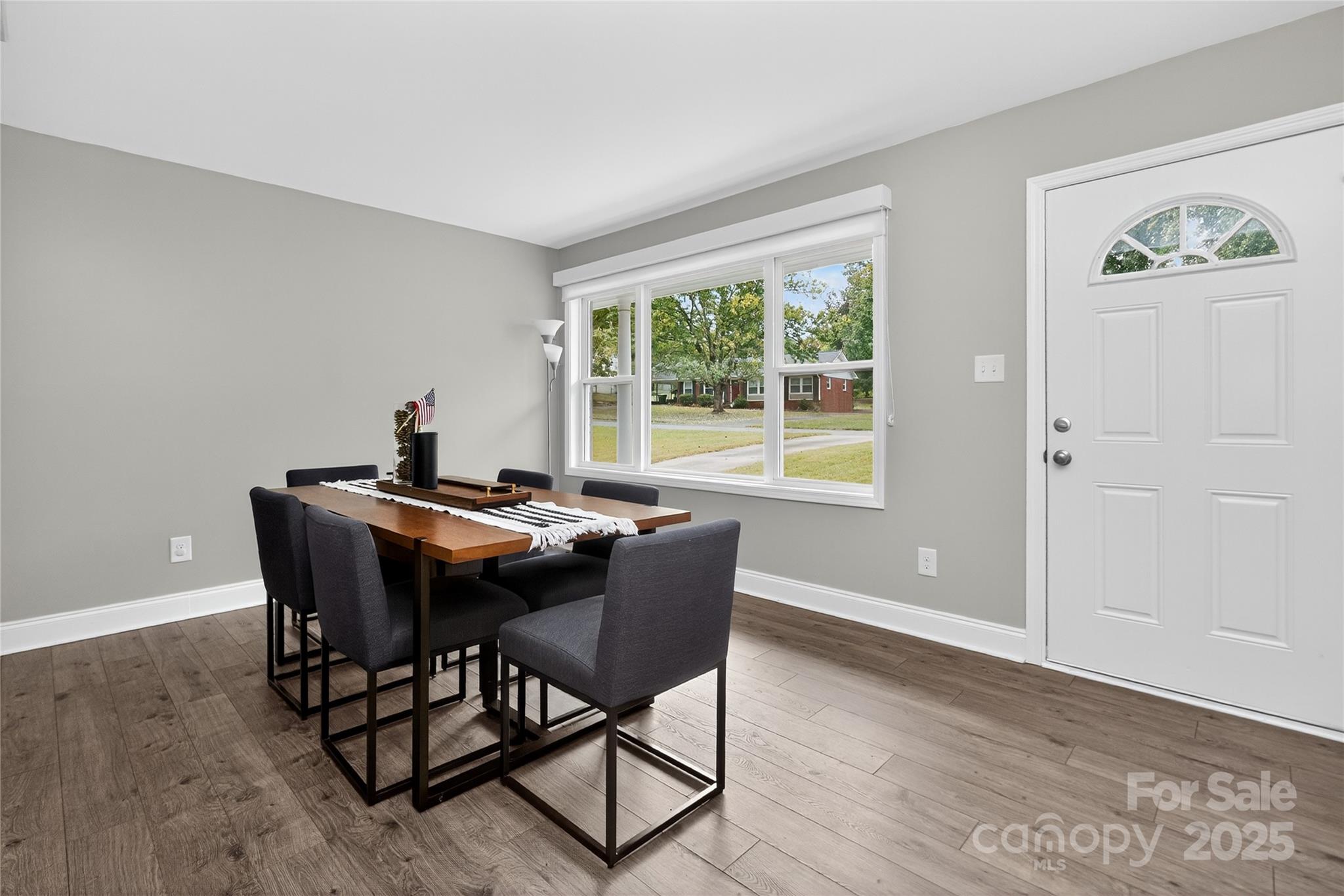 324 Clearbrook Road