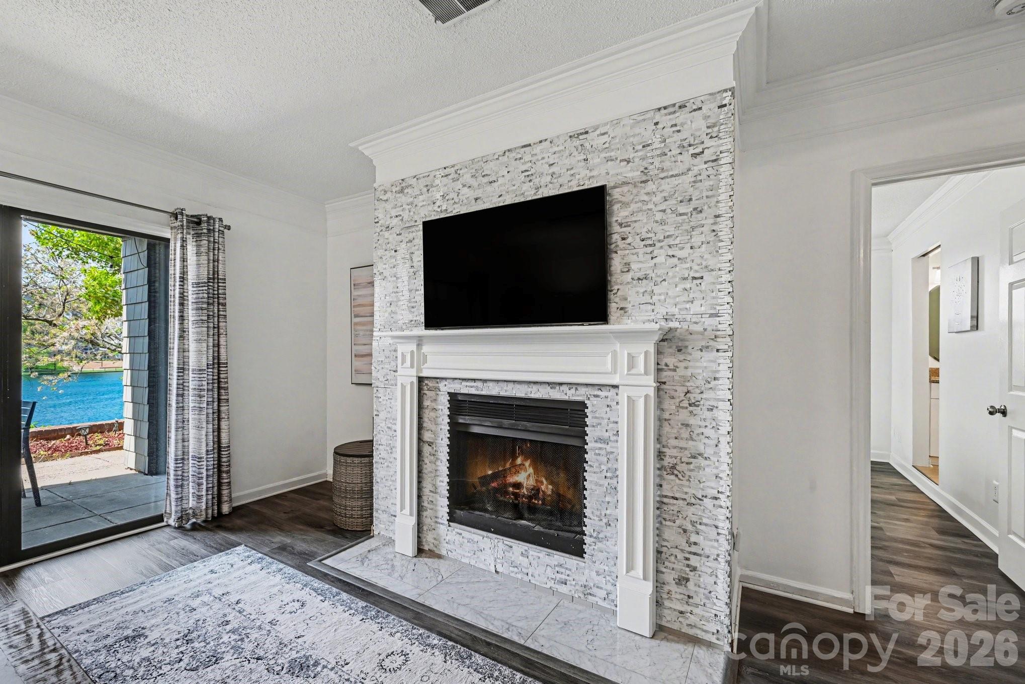 Lakeshore Village - Residential