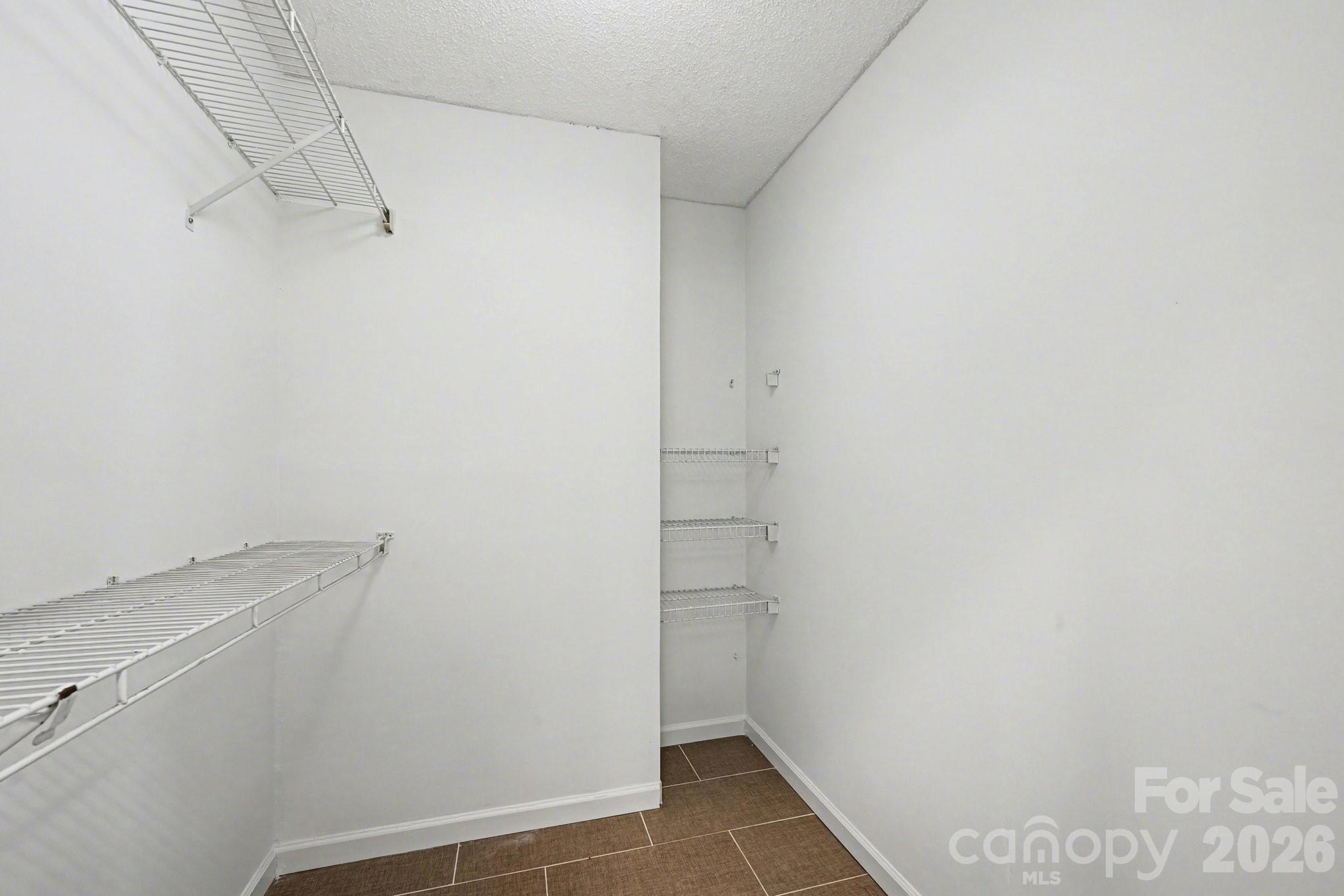 Lakeshore Village - Residential