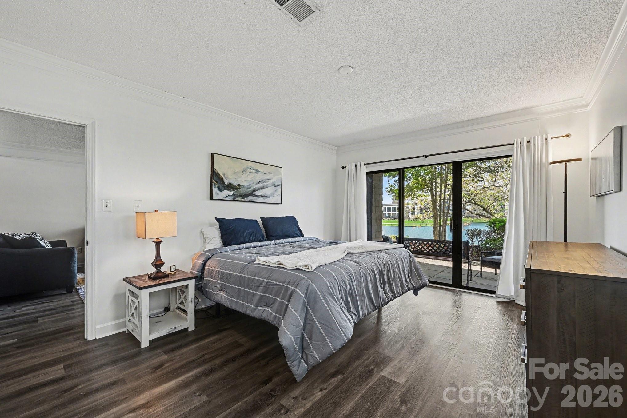 Lakeshore Village - Residential