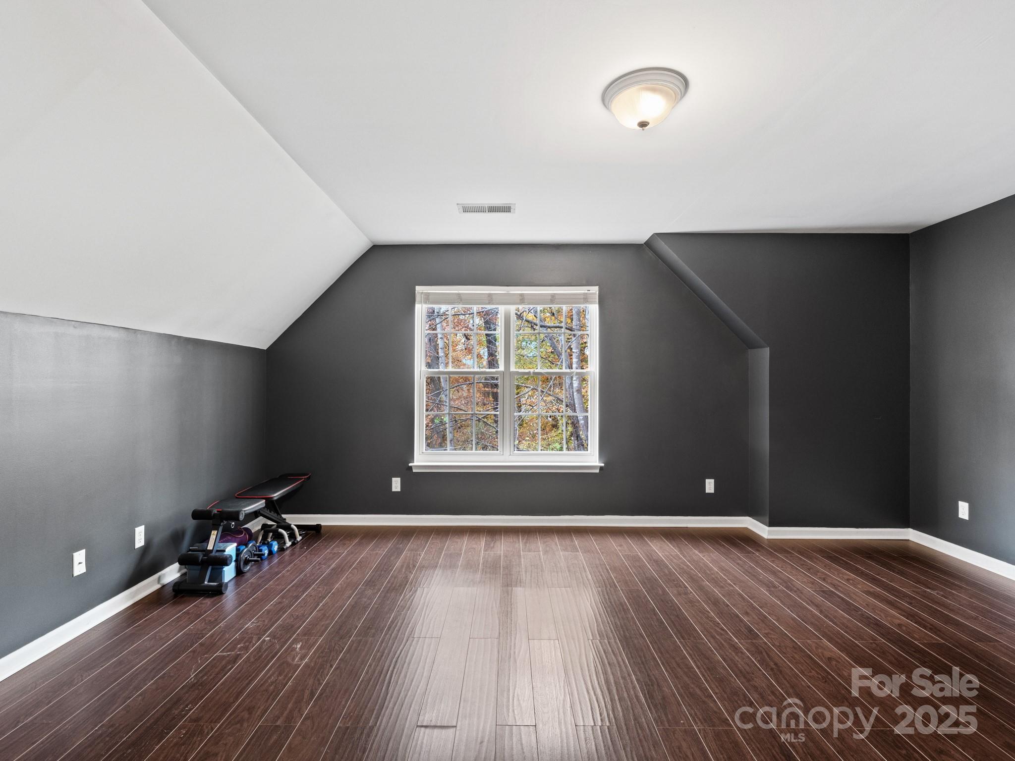 Tall Oaks - Residential