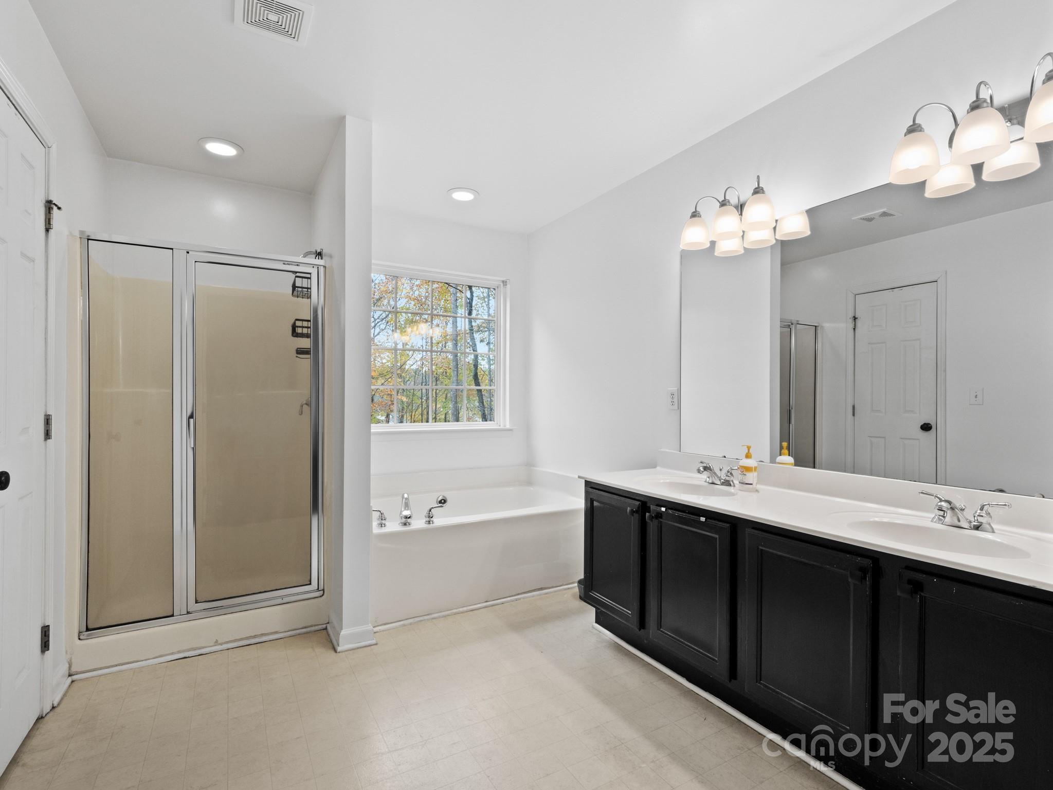 Tall Oaks - Residential