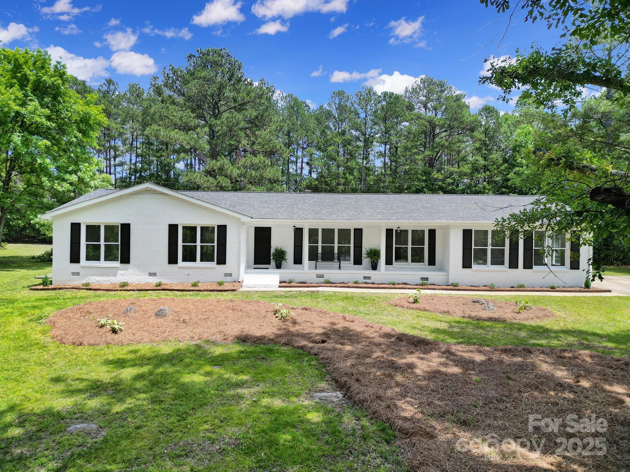 Country Club Estates - Residential