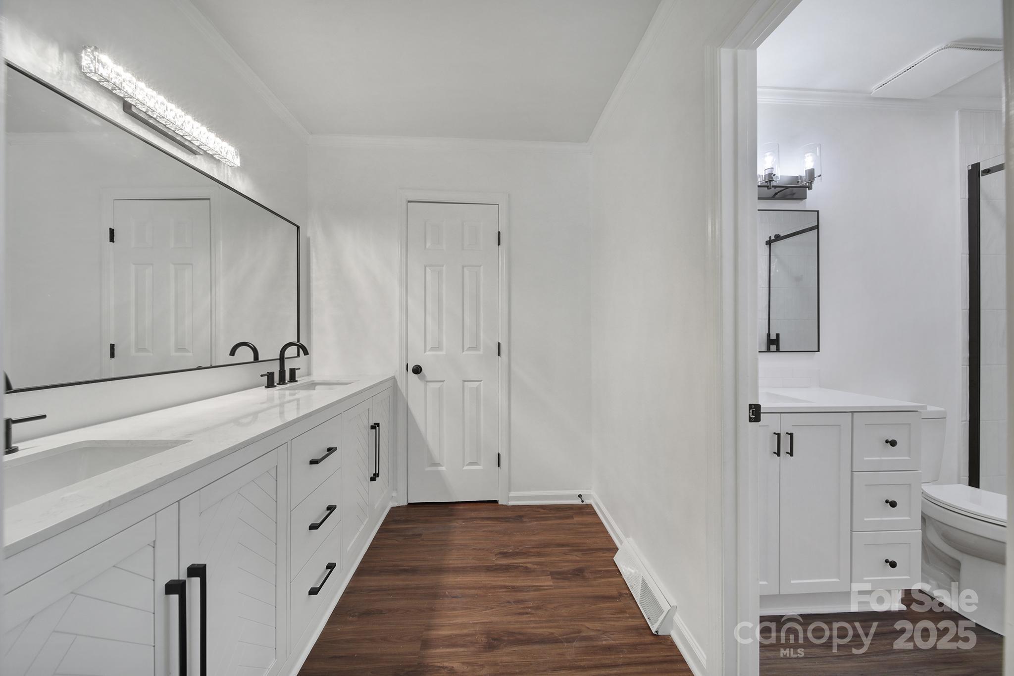 Country Club Estates - Residential