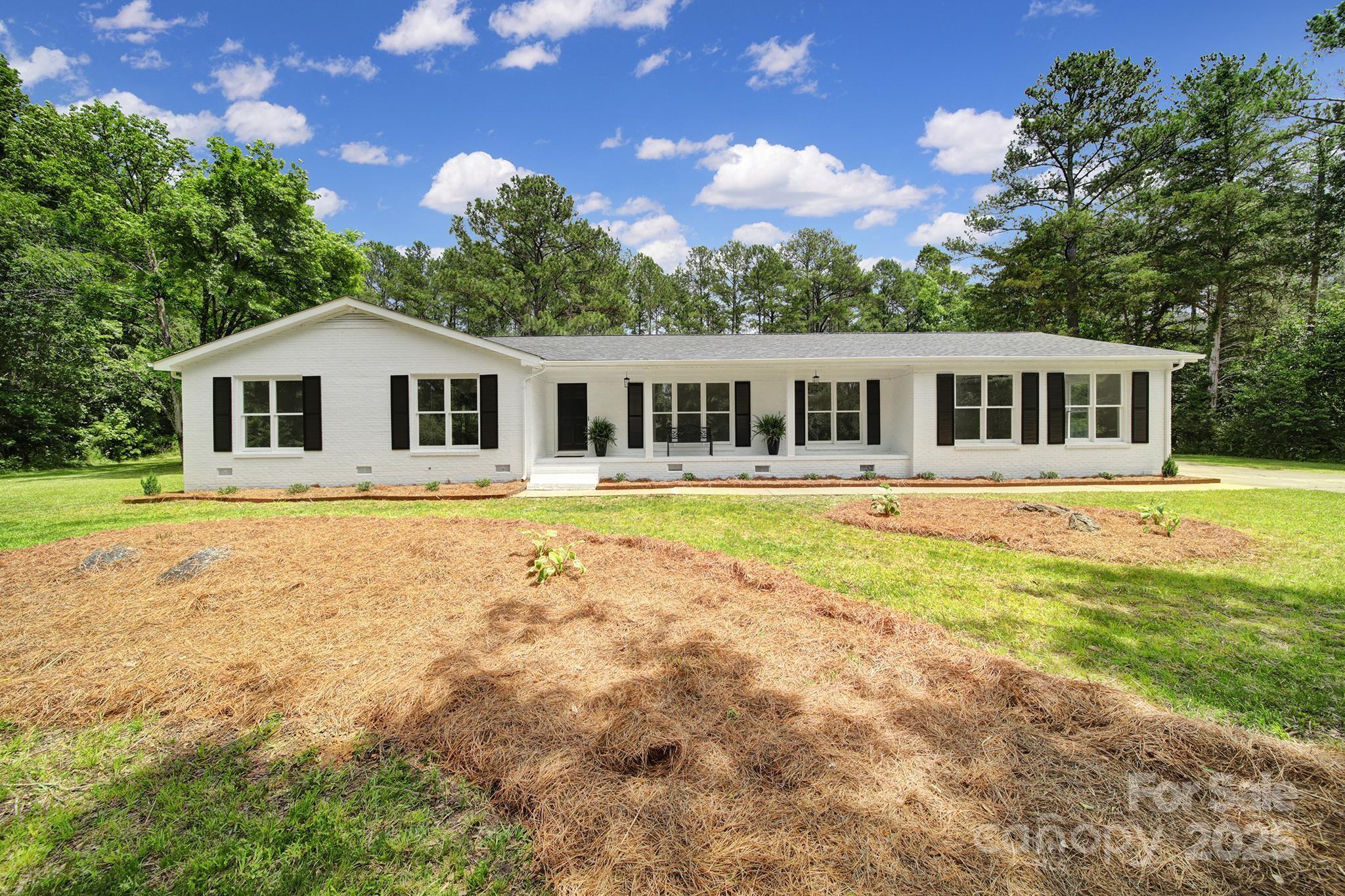 Country Club Estates - Residential